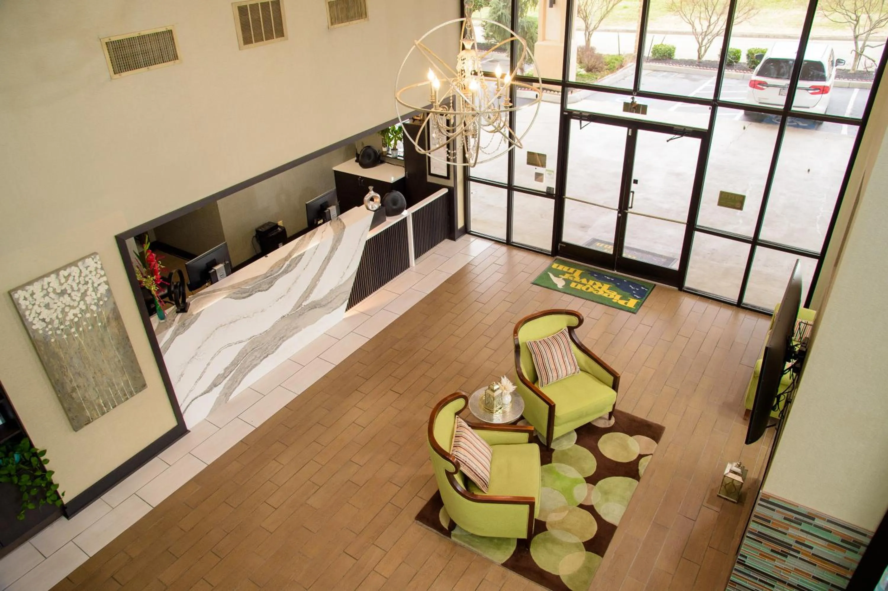 Lobby or reception, Bed in Pigeon River Inn