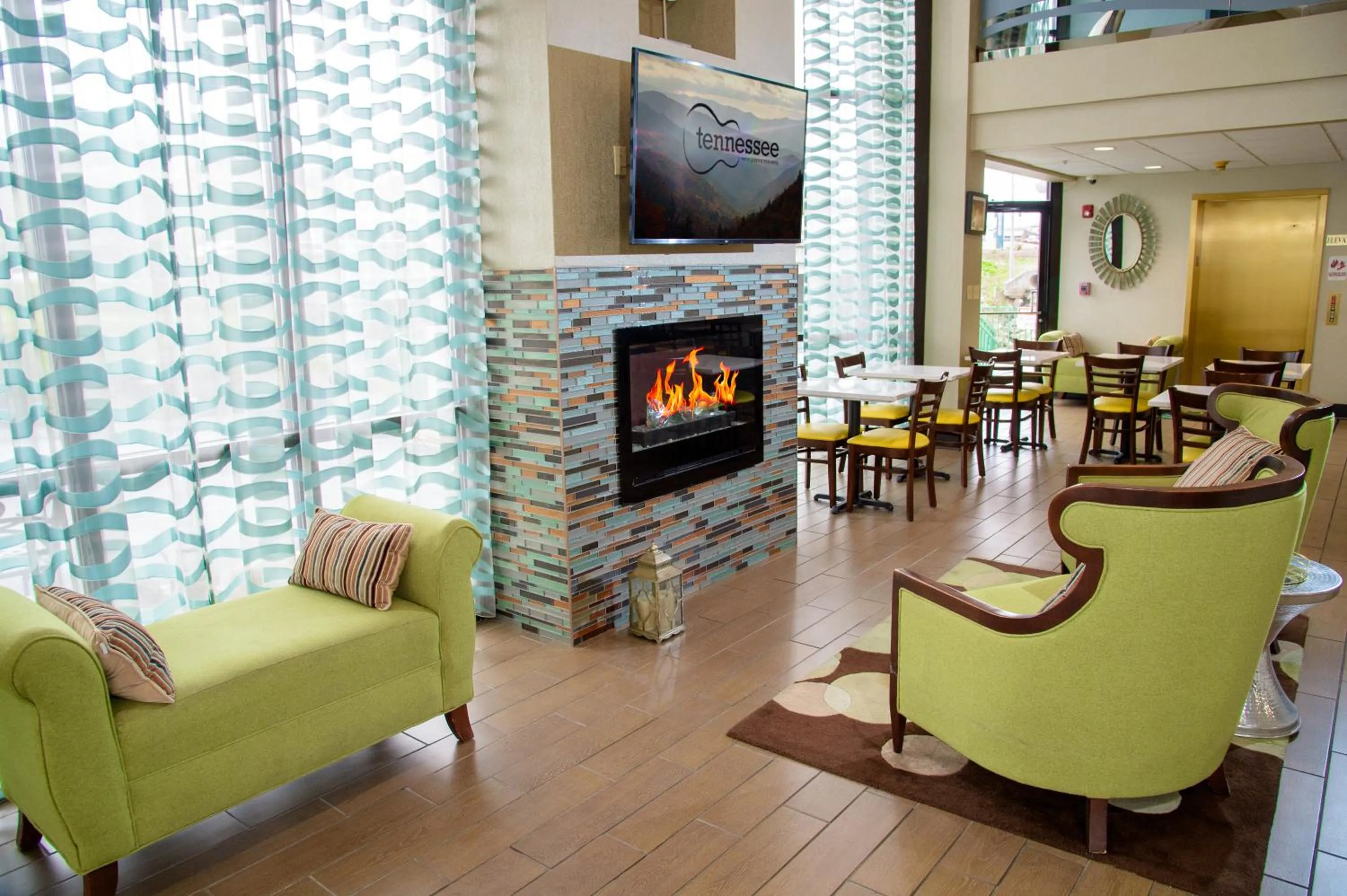 Lobby or reception in Pigeon River Inn