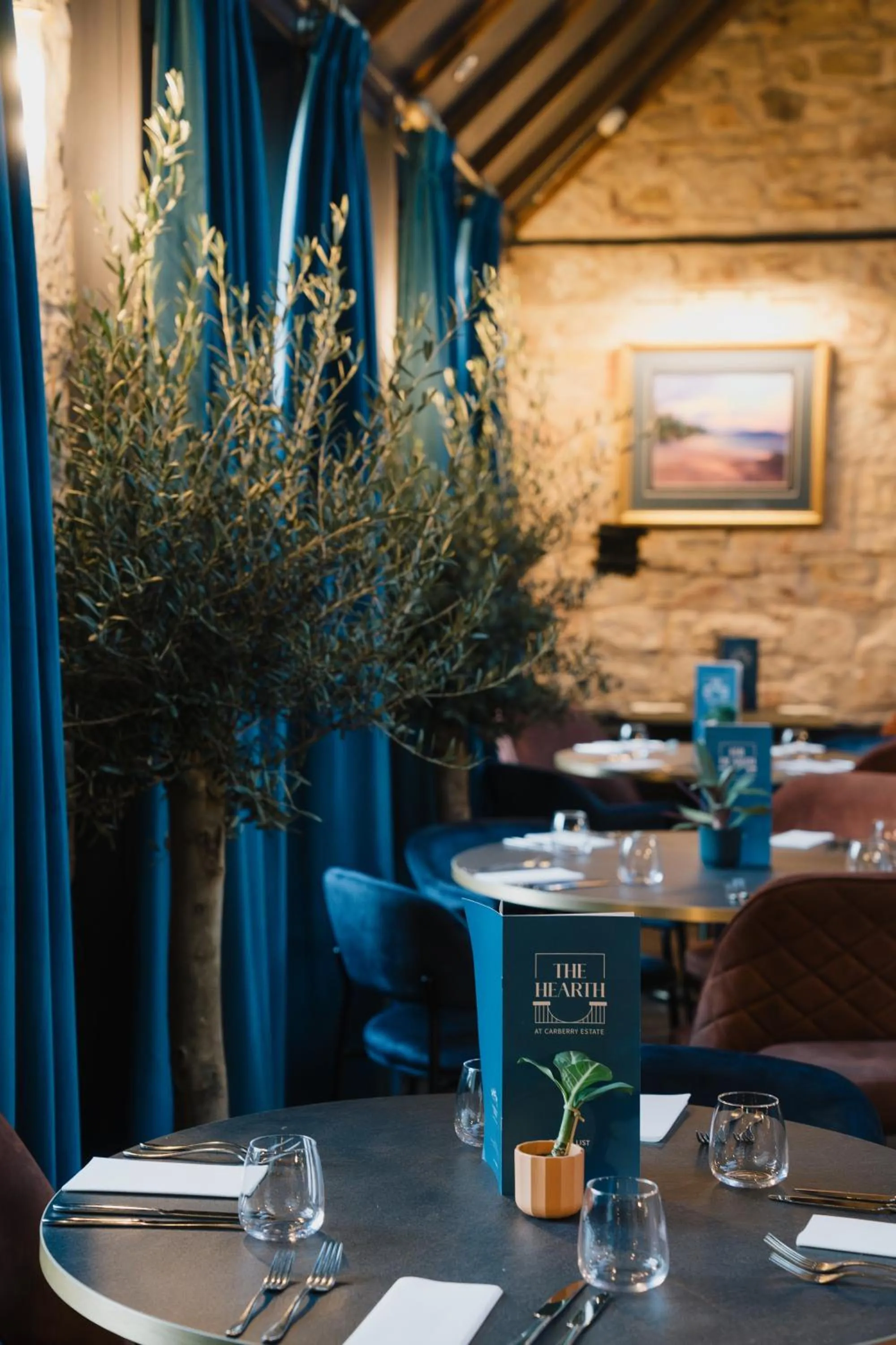 Restaurant/places to eat in Carberry Tower Mansion House and Estate