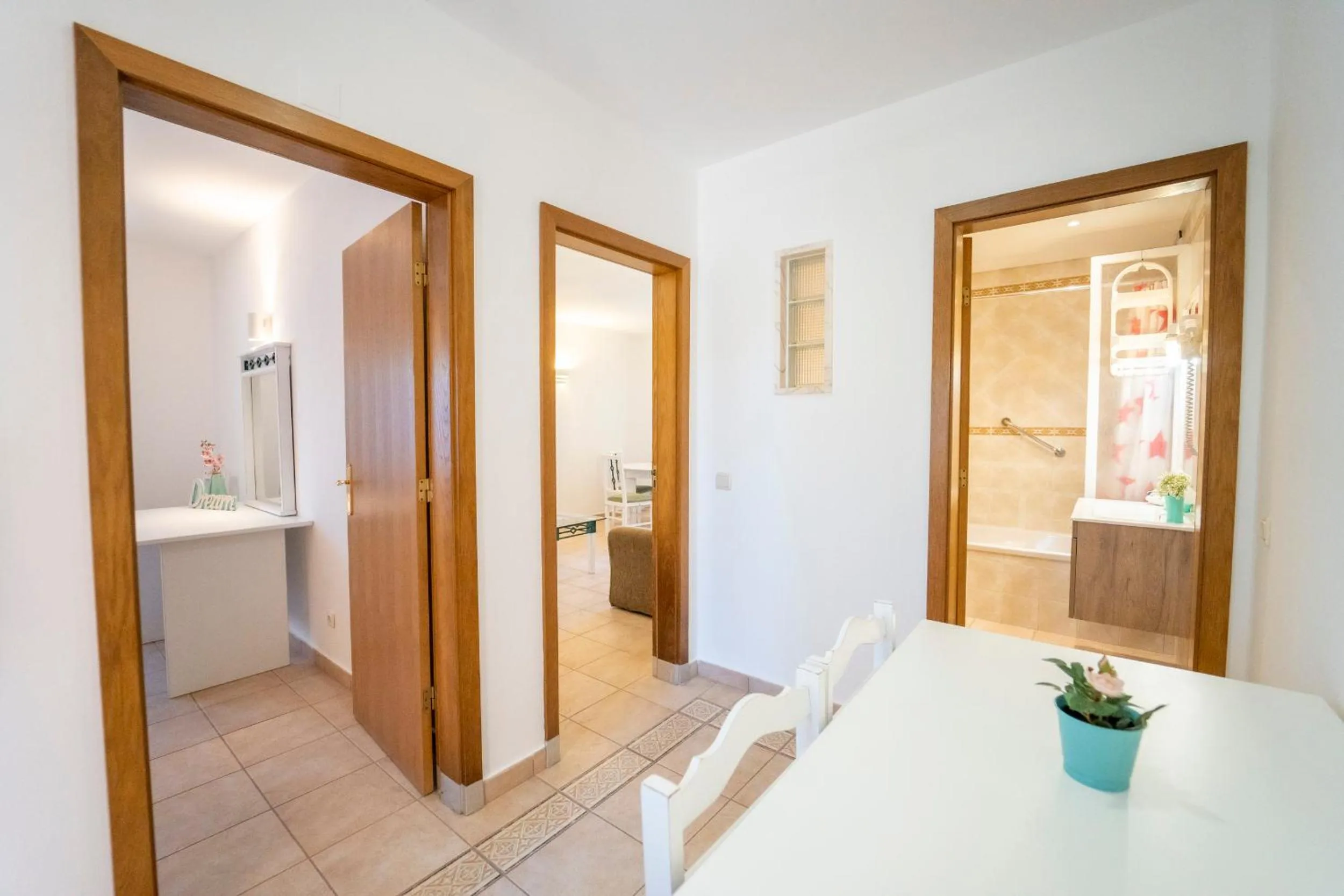 Apartamentos Monte dos Avós, Albufeira by AlgarveBlossom