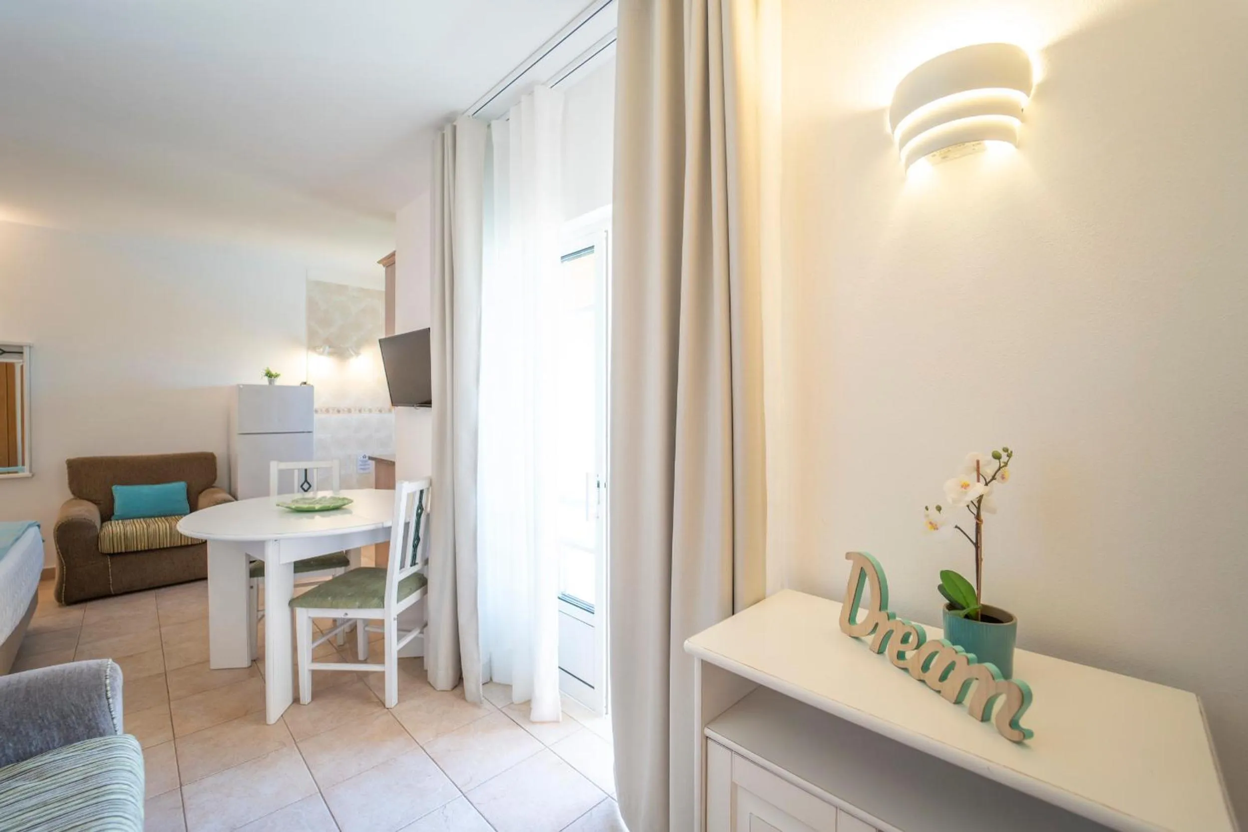 Apartamentos Monte dos Avós, Albufeira by AlgarveBlossom