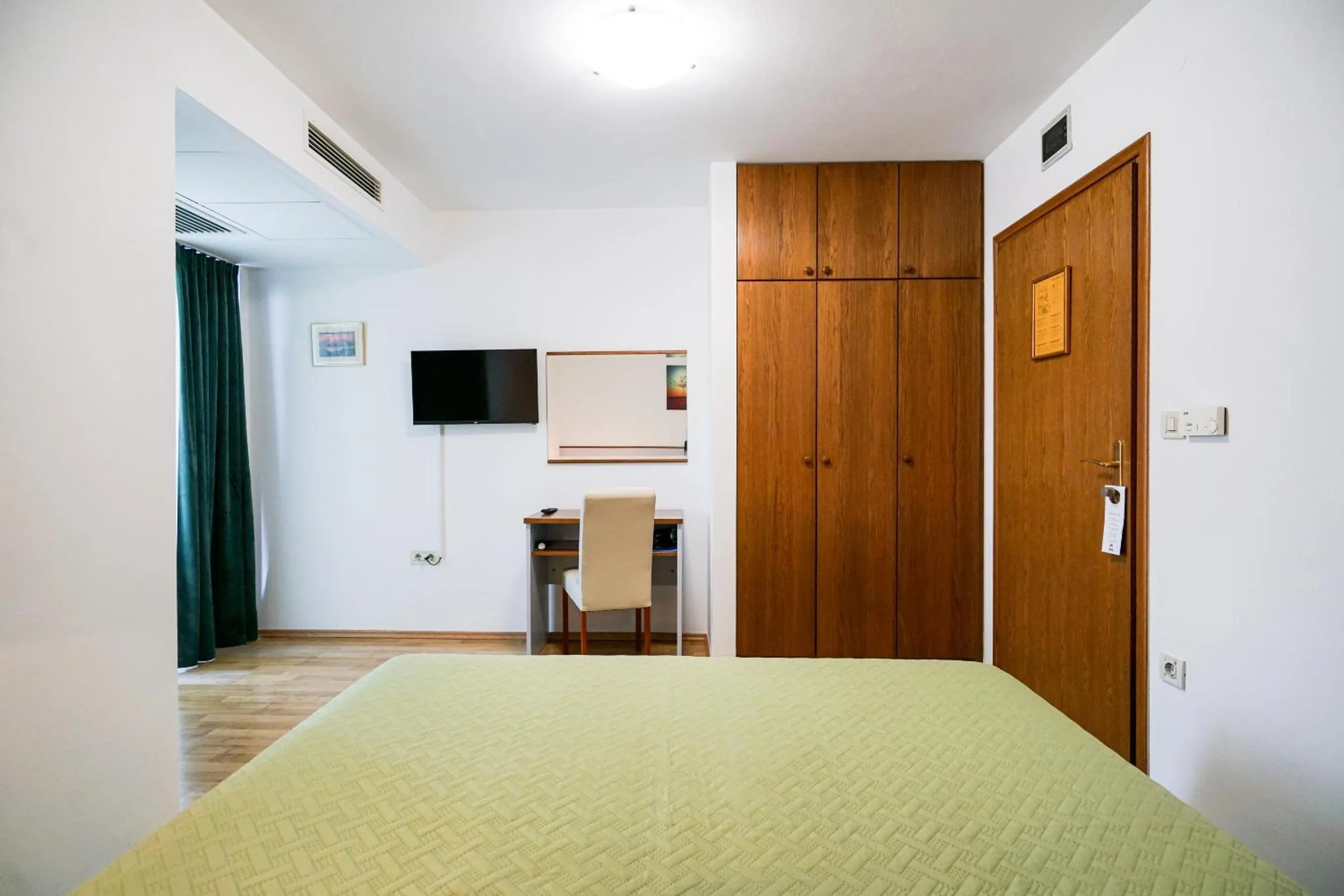 Bed in Hotel Belvedere