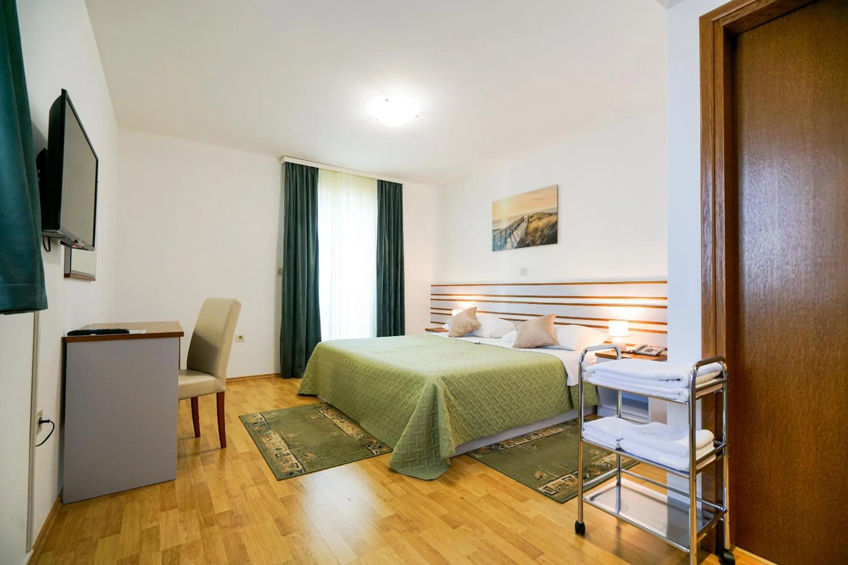 Photo of the whole room, Bed in Hotel Belvedere