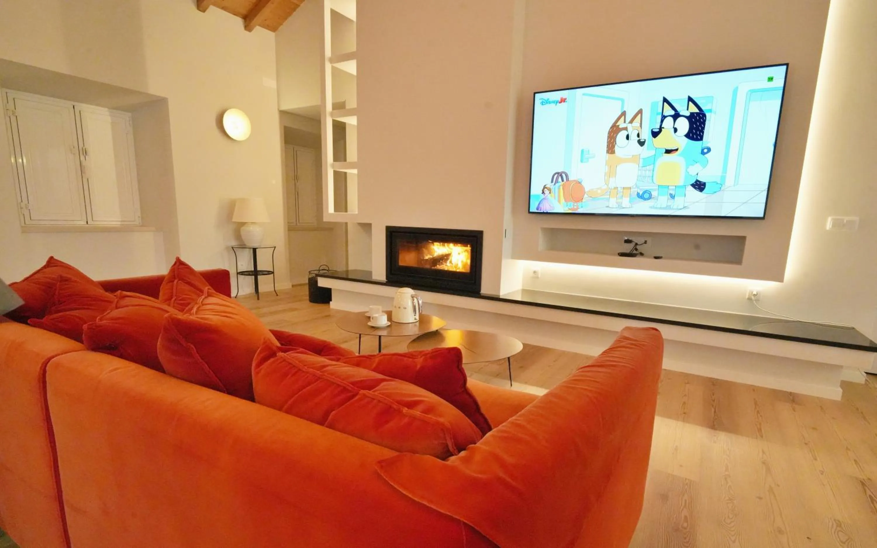 Communal lounge/ TV room in Hotel de Charme Casa da Amieira