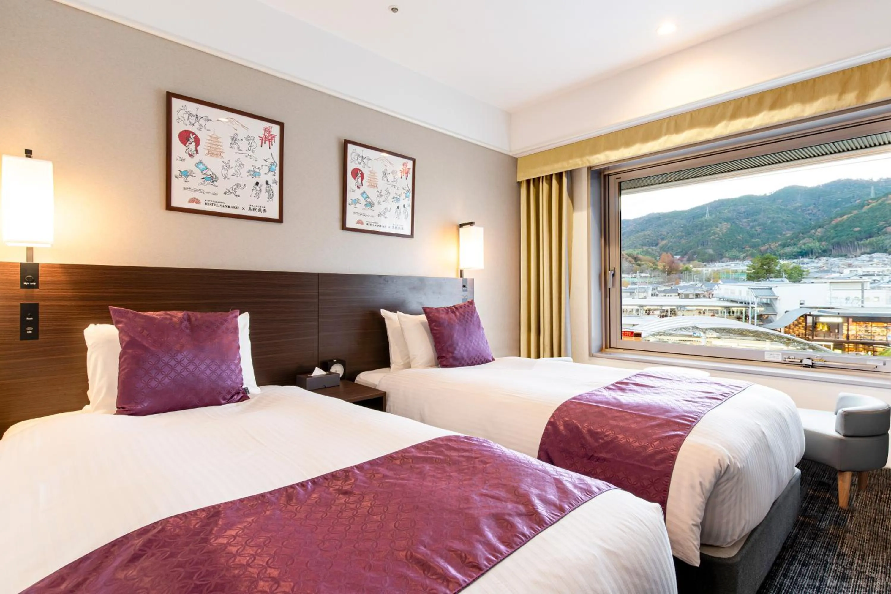 Photo of the whole room, Bed in Kyoto Yamashina Hotel Sanraku