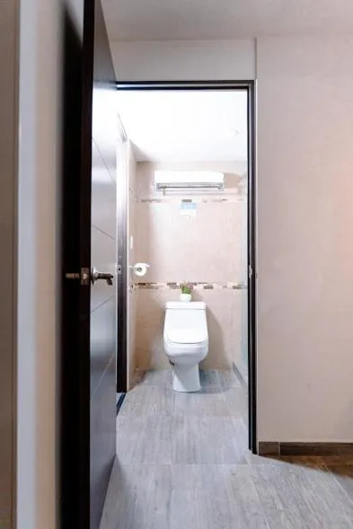 Bathroom in Kasa Hotel & Suites