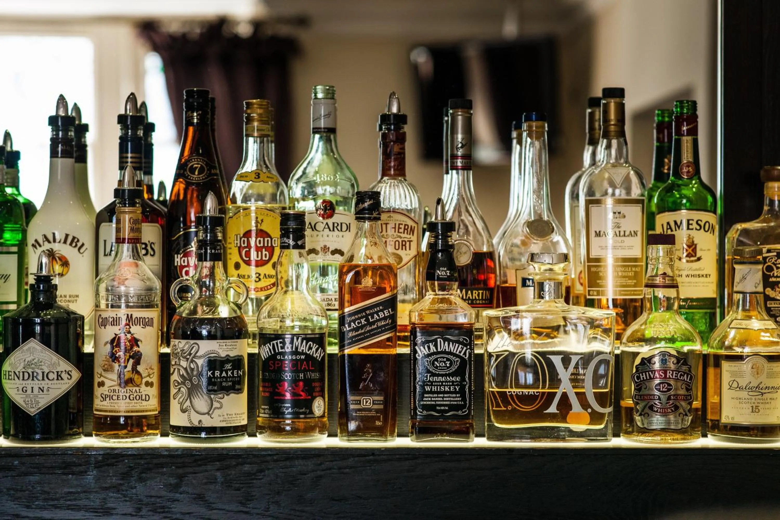 Lounge or bar in The Popinjay Hotel