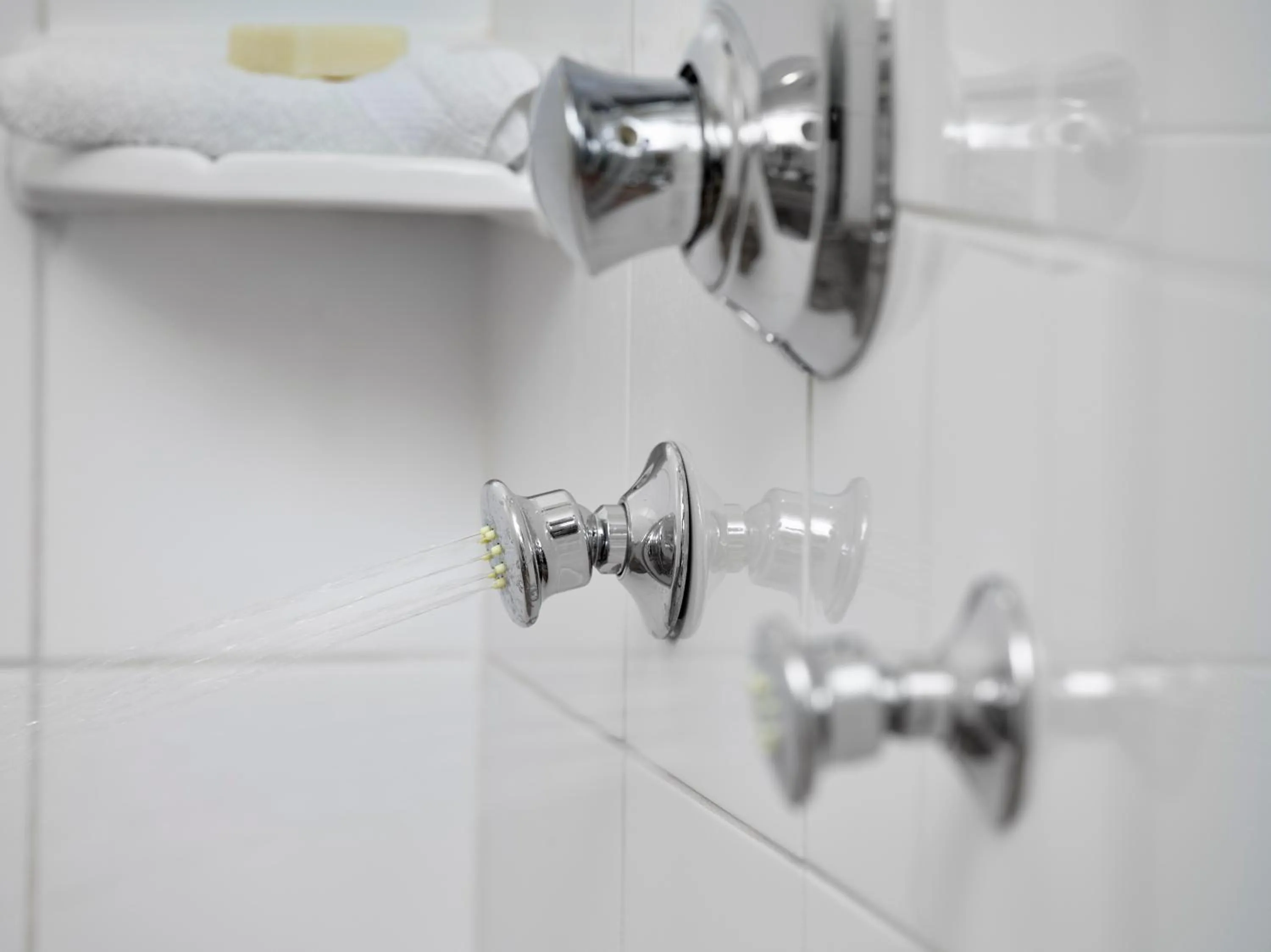 Shower in Metterra Hotel on Whyte