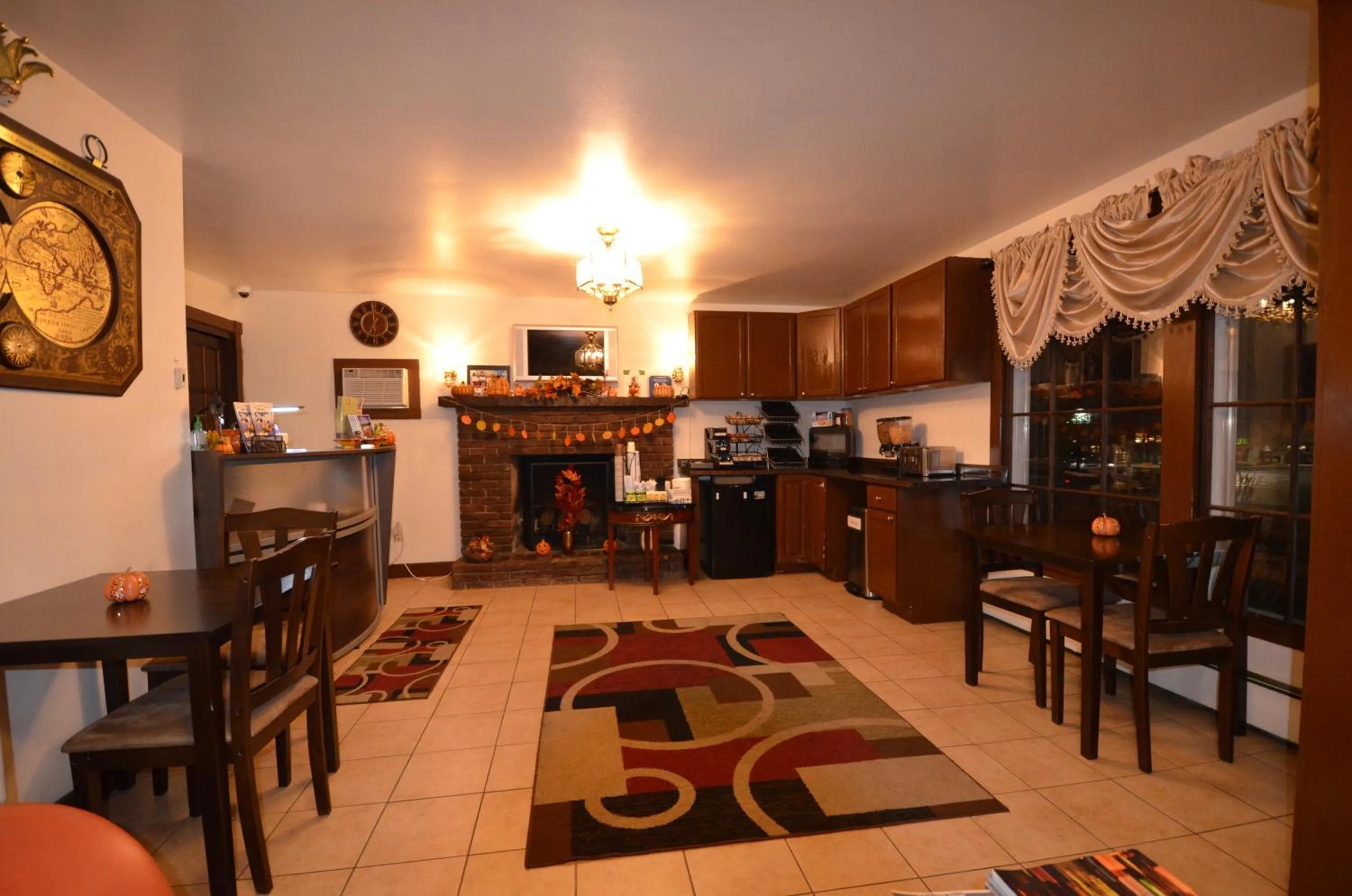 Lobby or reception in Williamstown Motel