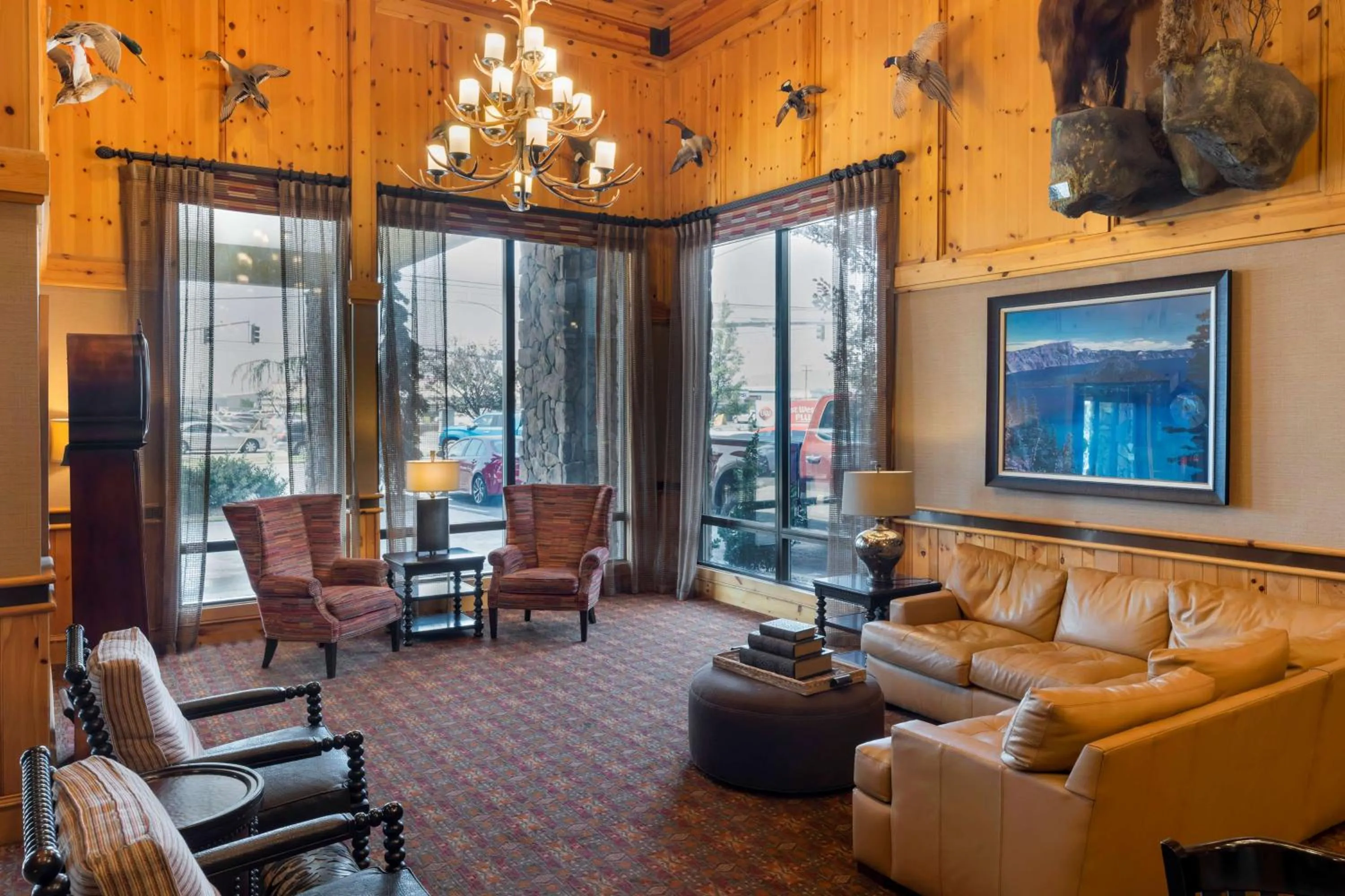 Lobby or reception in Best Western Plus Olympic Inn