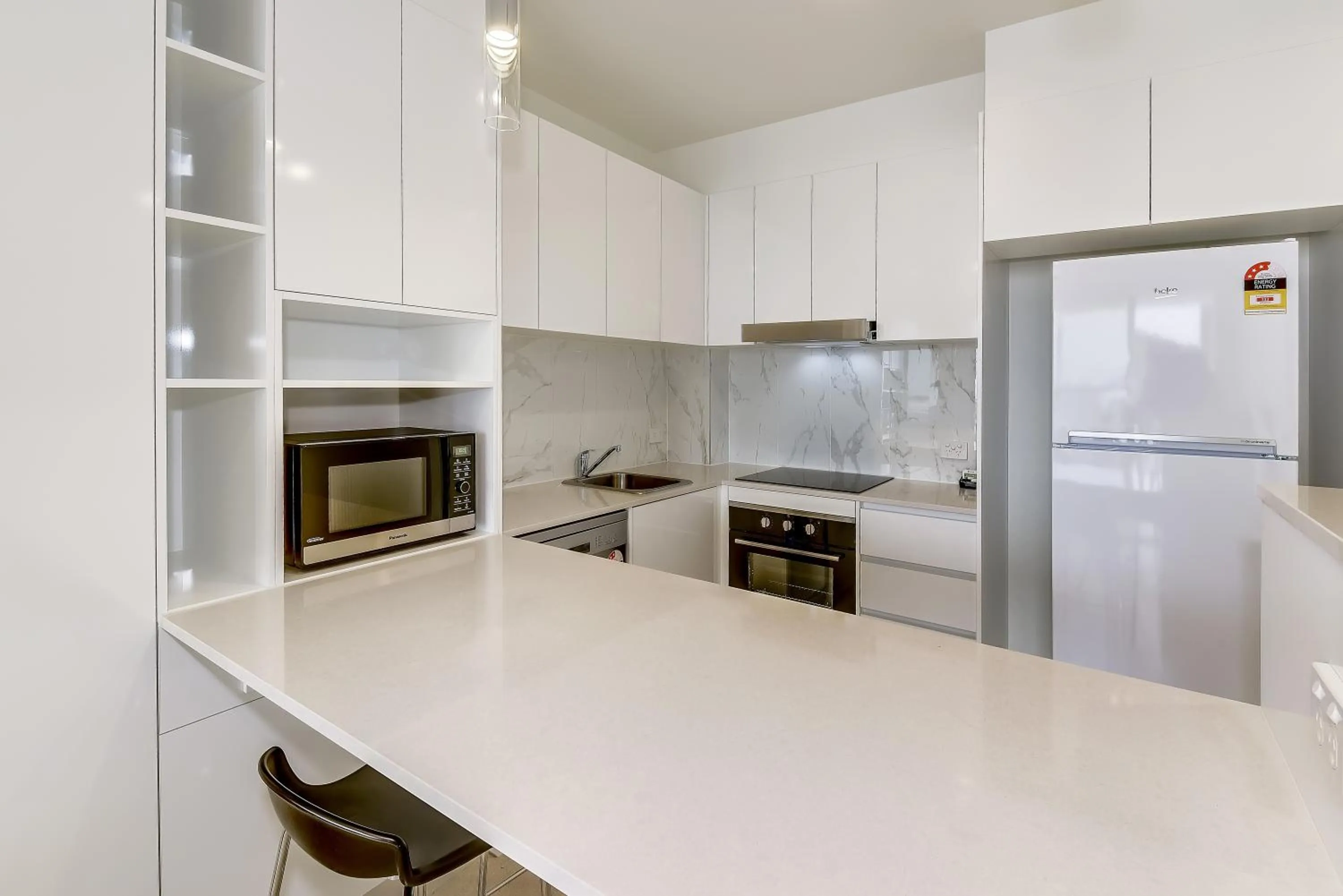 Kitchen or kitchenette in Aquarius Kawana