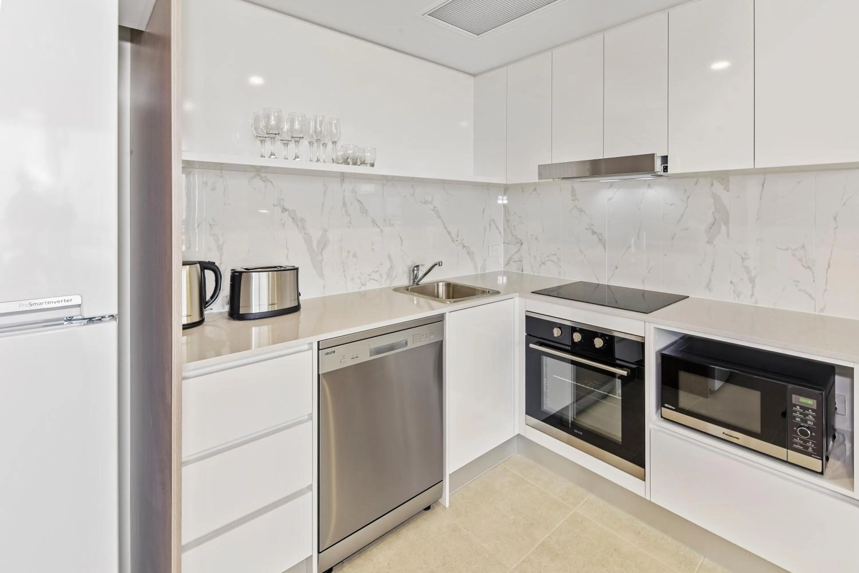 Kitchen or kitchenette in Aquarius Kawana