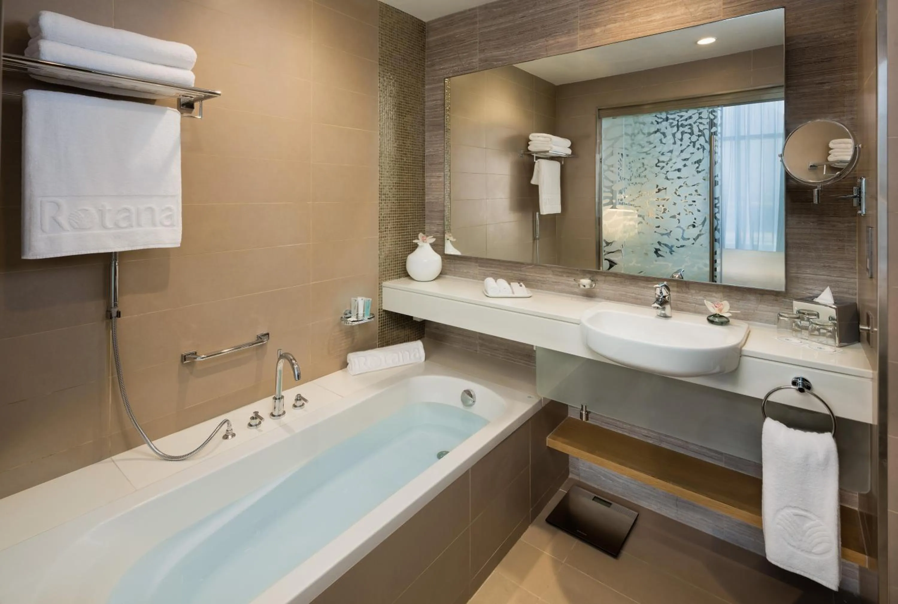 Bathroom in Beach Rotana Residences