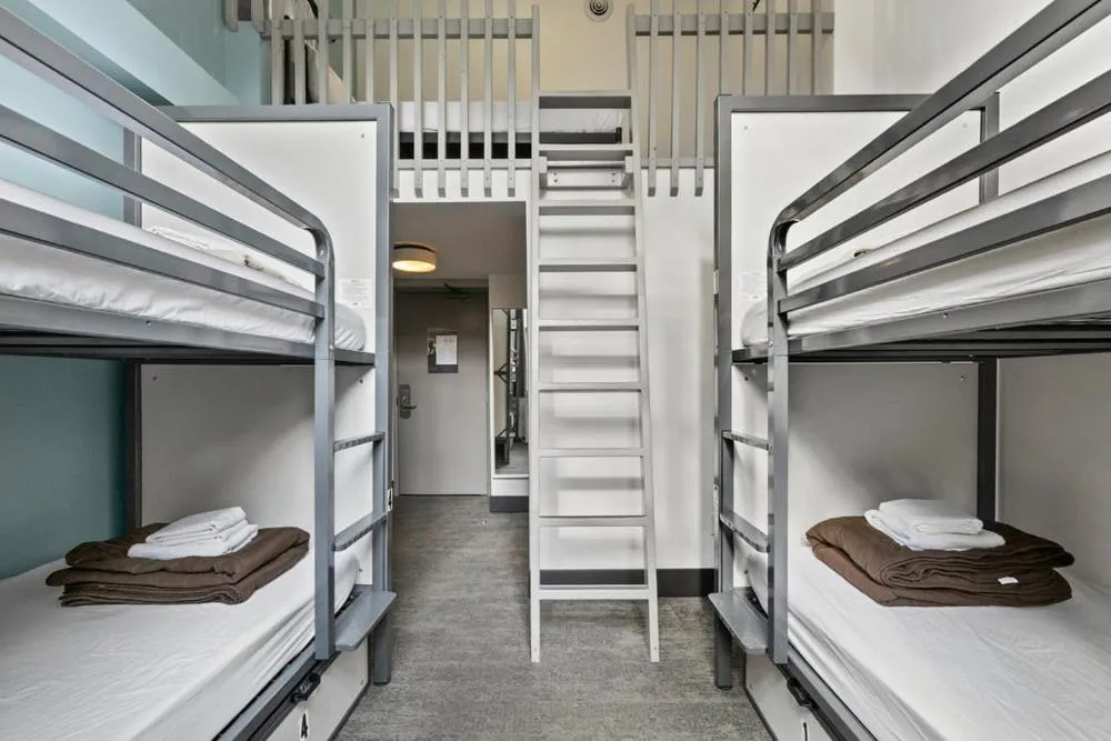 Single Bed in Mixed Dormitory Room in HI Lake Louise Alpine Centre - Hostel