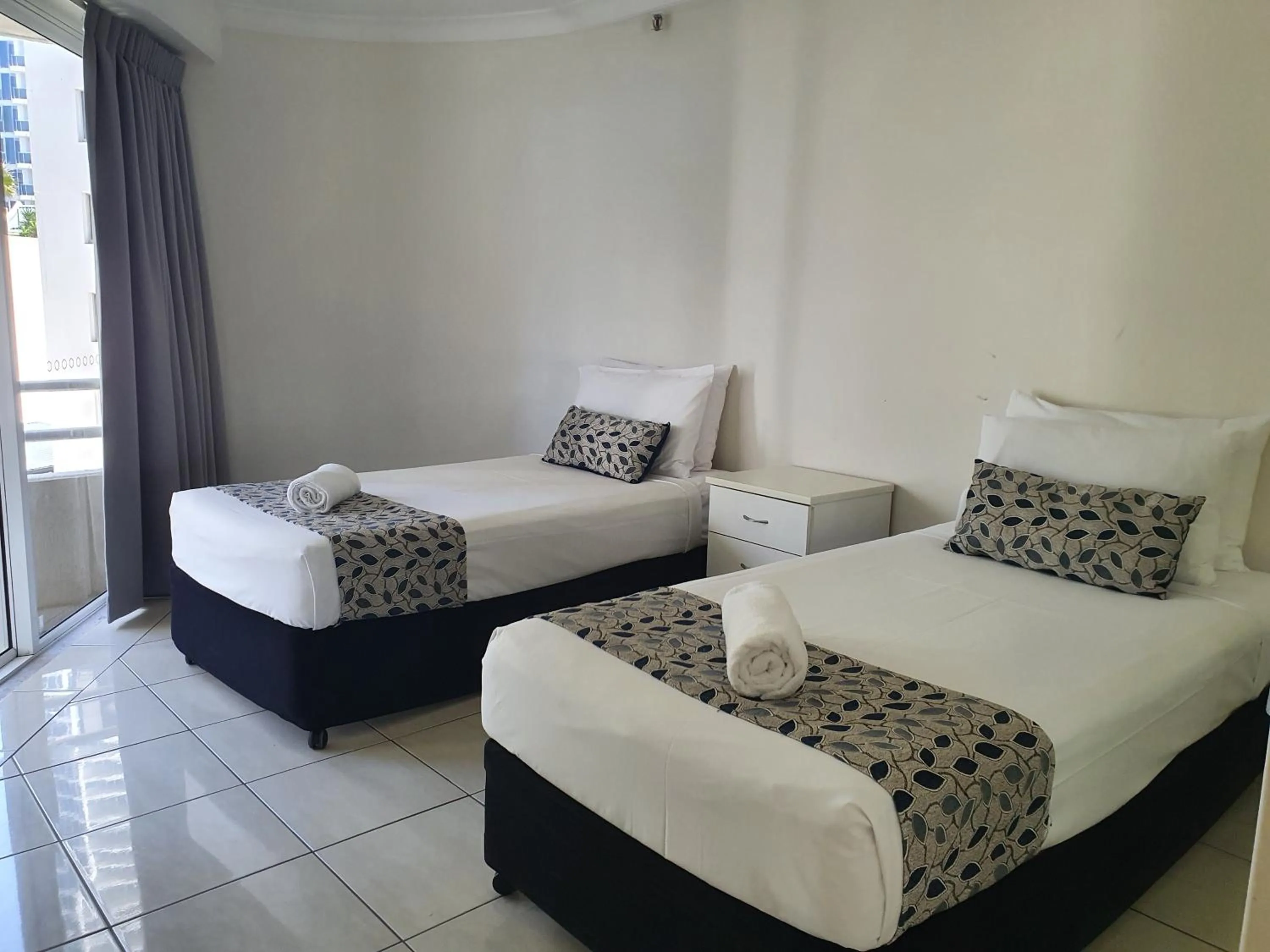 Bed in Zenith Ocean Front Apartments Gold Coast - Official Listing