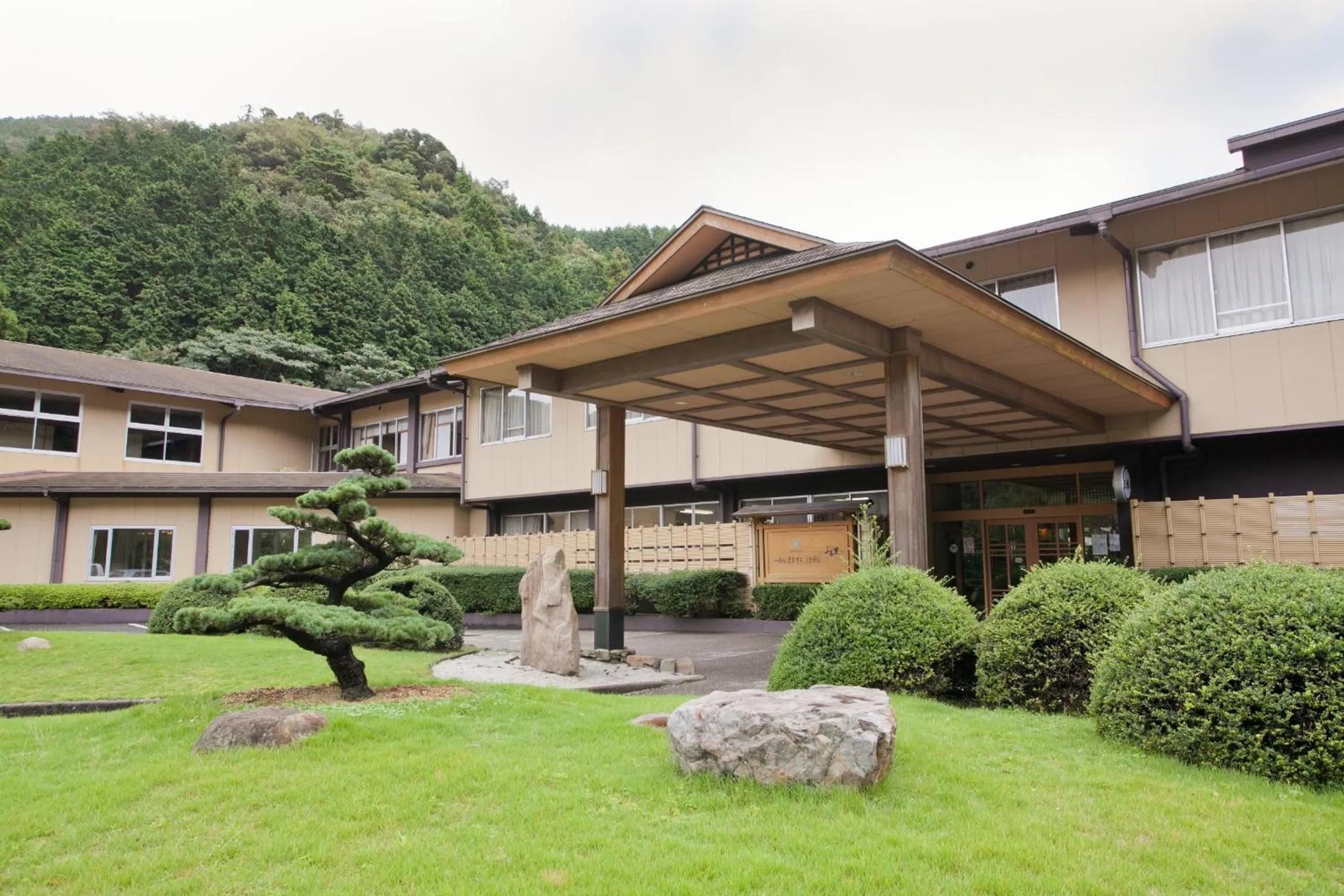 Property building in Ichinomata Onsen Grand Hotel