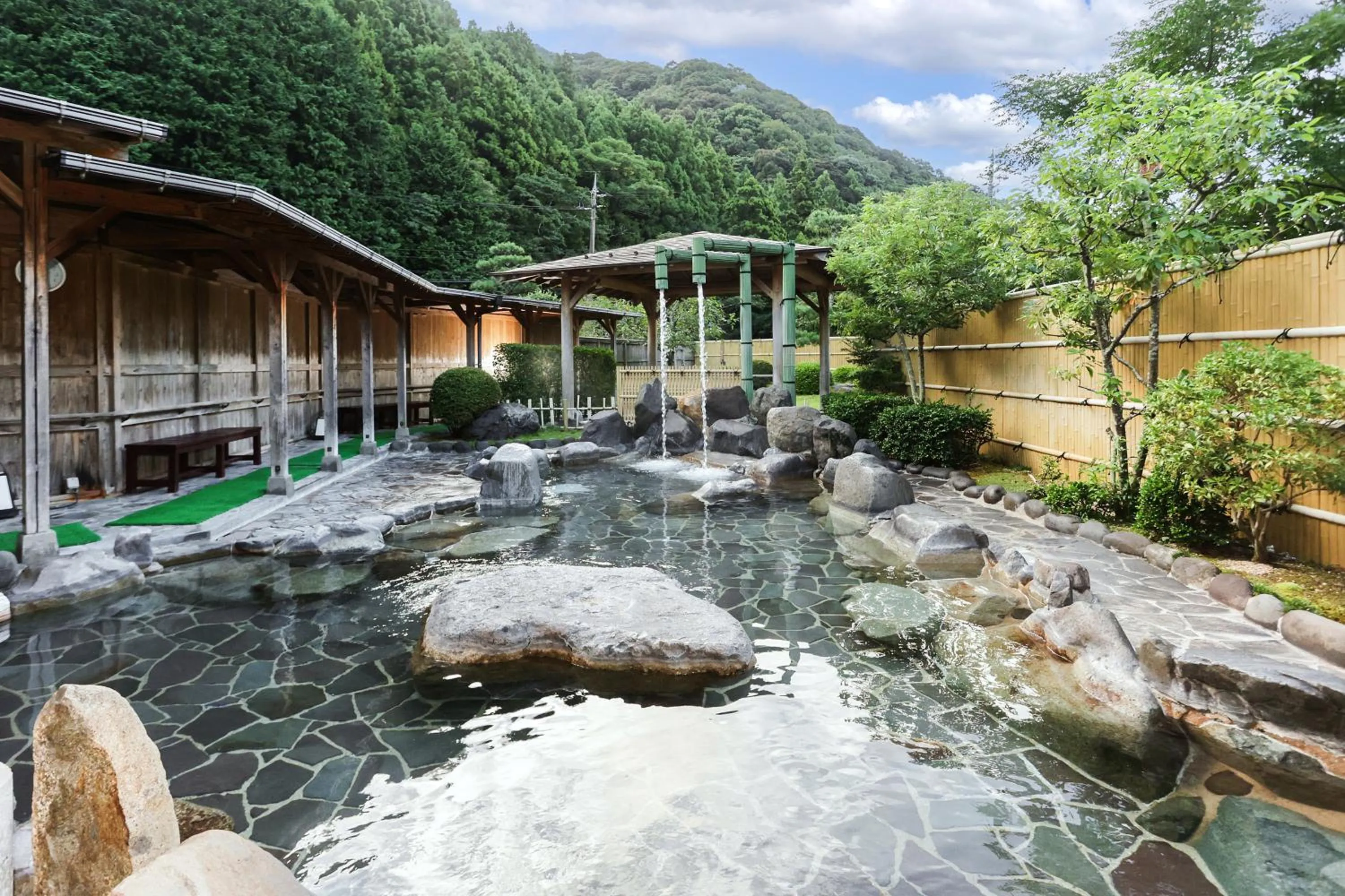 Hot Spring Bath in Ichinomata Onsen Grand Hotel