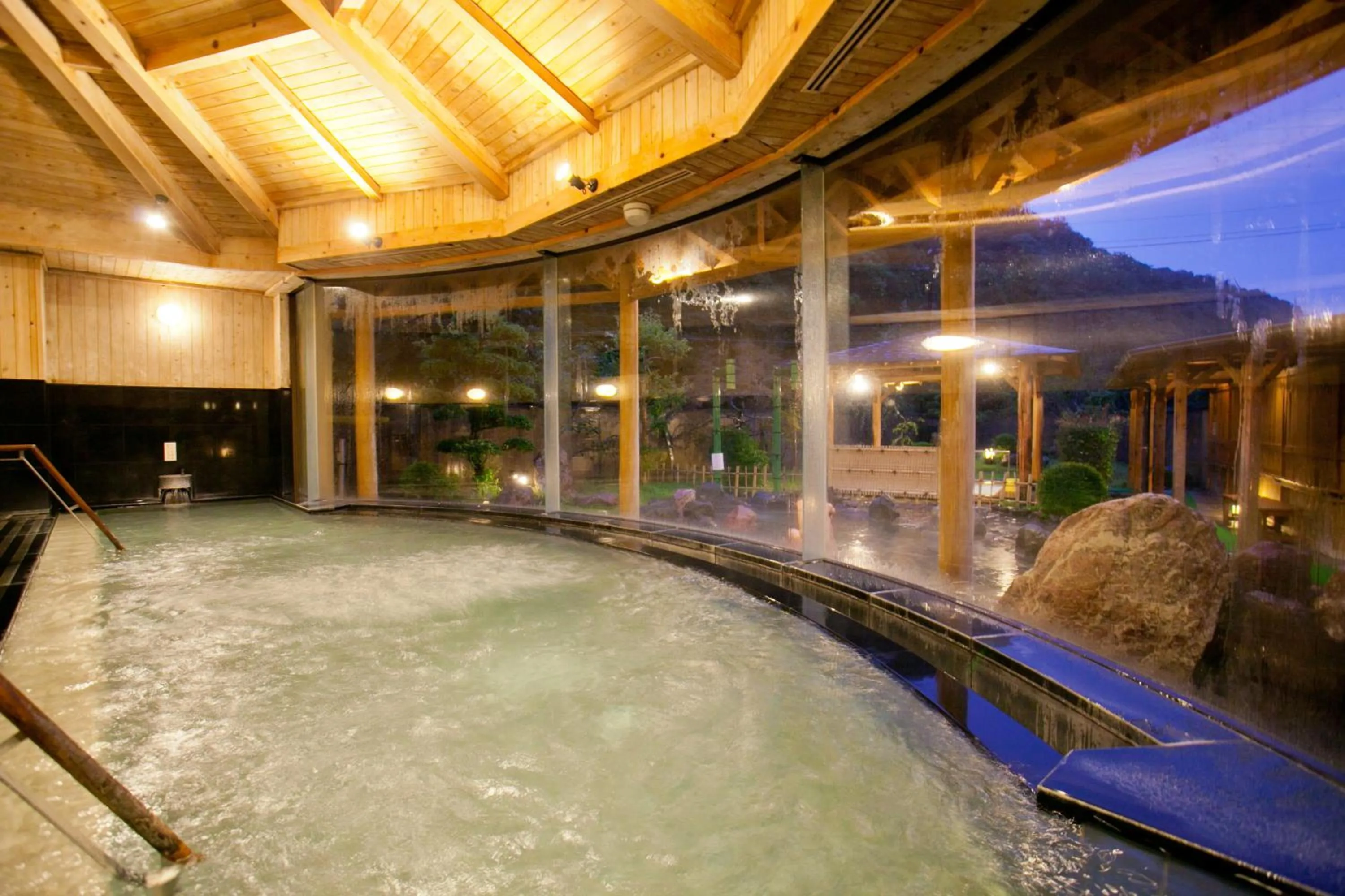 Hot Spring Bath in Ichinomata Onsen Grand Hotel