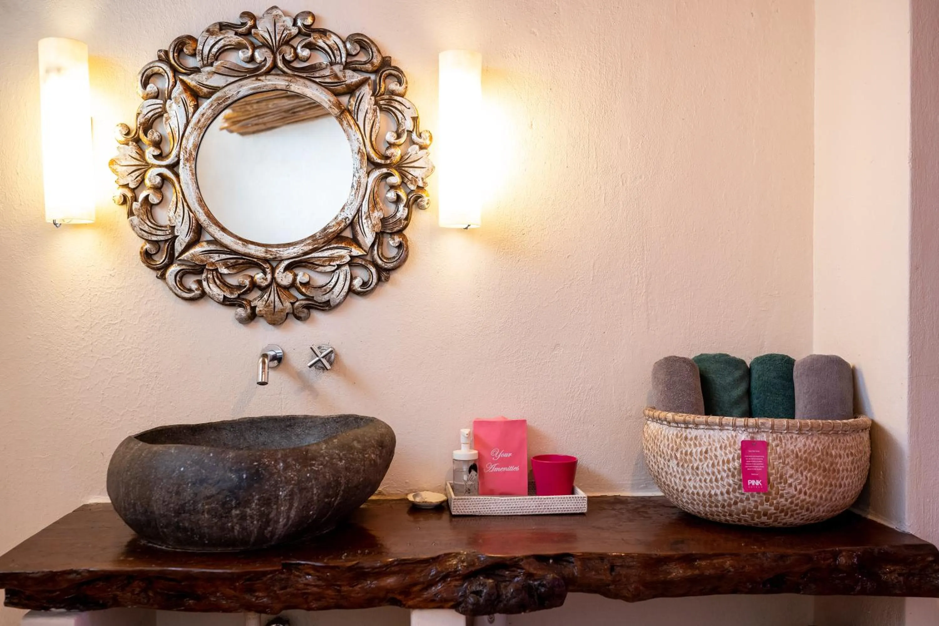 towels in PinkCoco Uluwatu - Constant Surprises & for Cool Adults Only