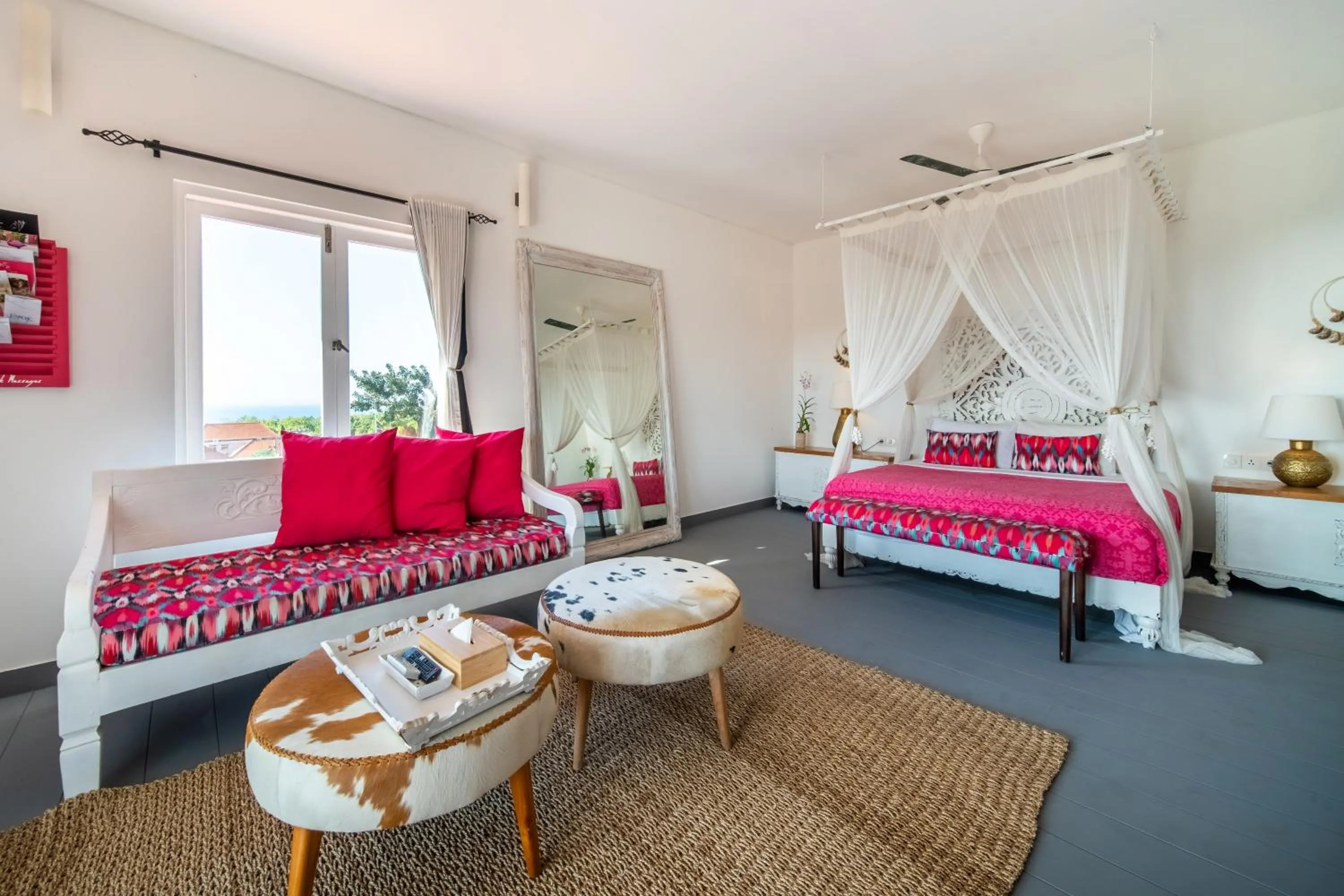 Bed in PinkCoco Uluwatu - Constant Surprises & for Cool Adults Only