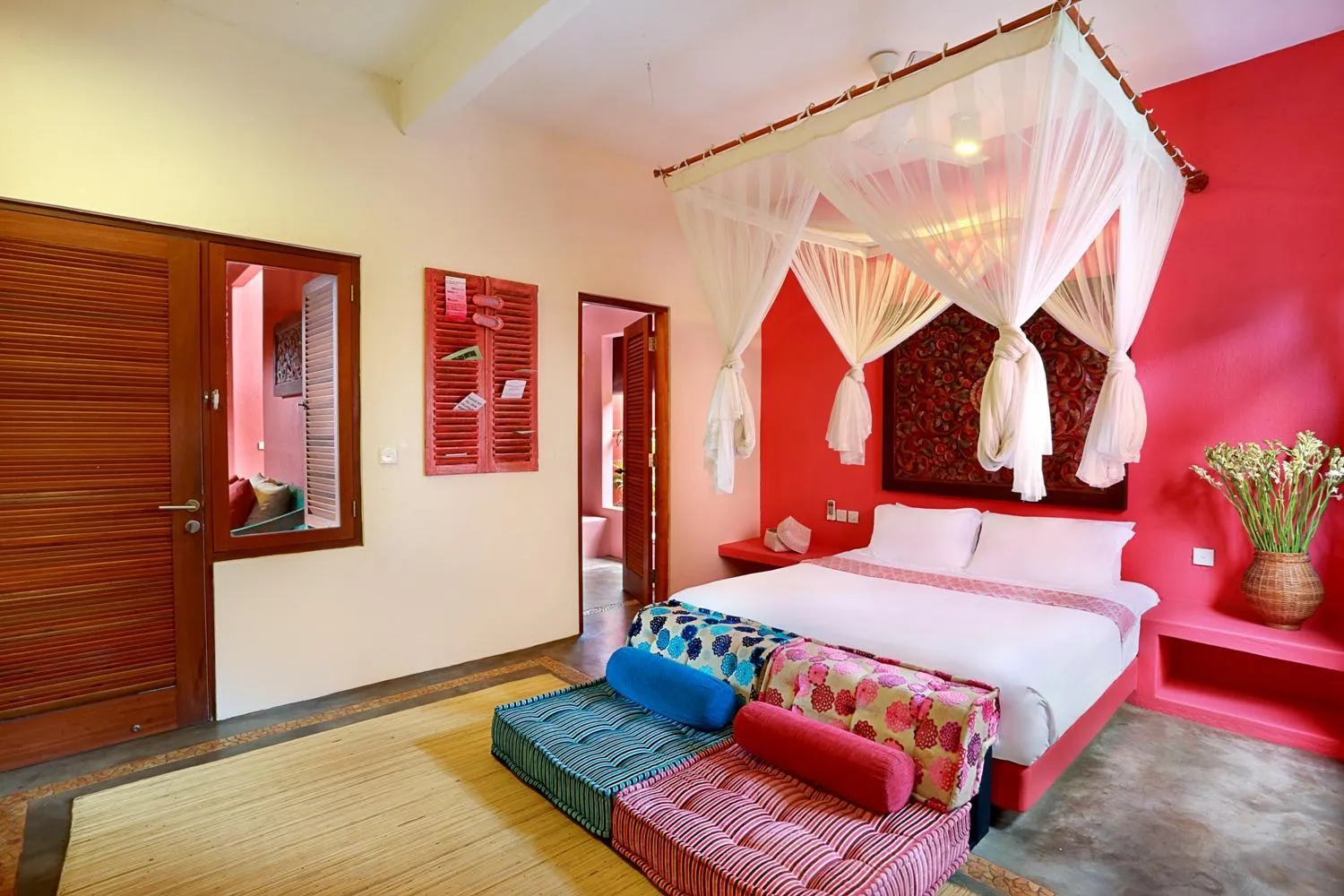 Bed in PinkCoco Uluwatu - Constant Surprises & for Cool Adults Only