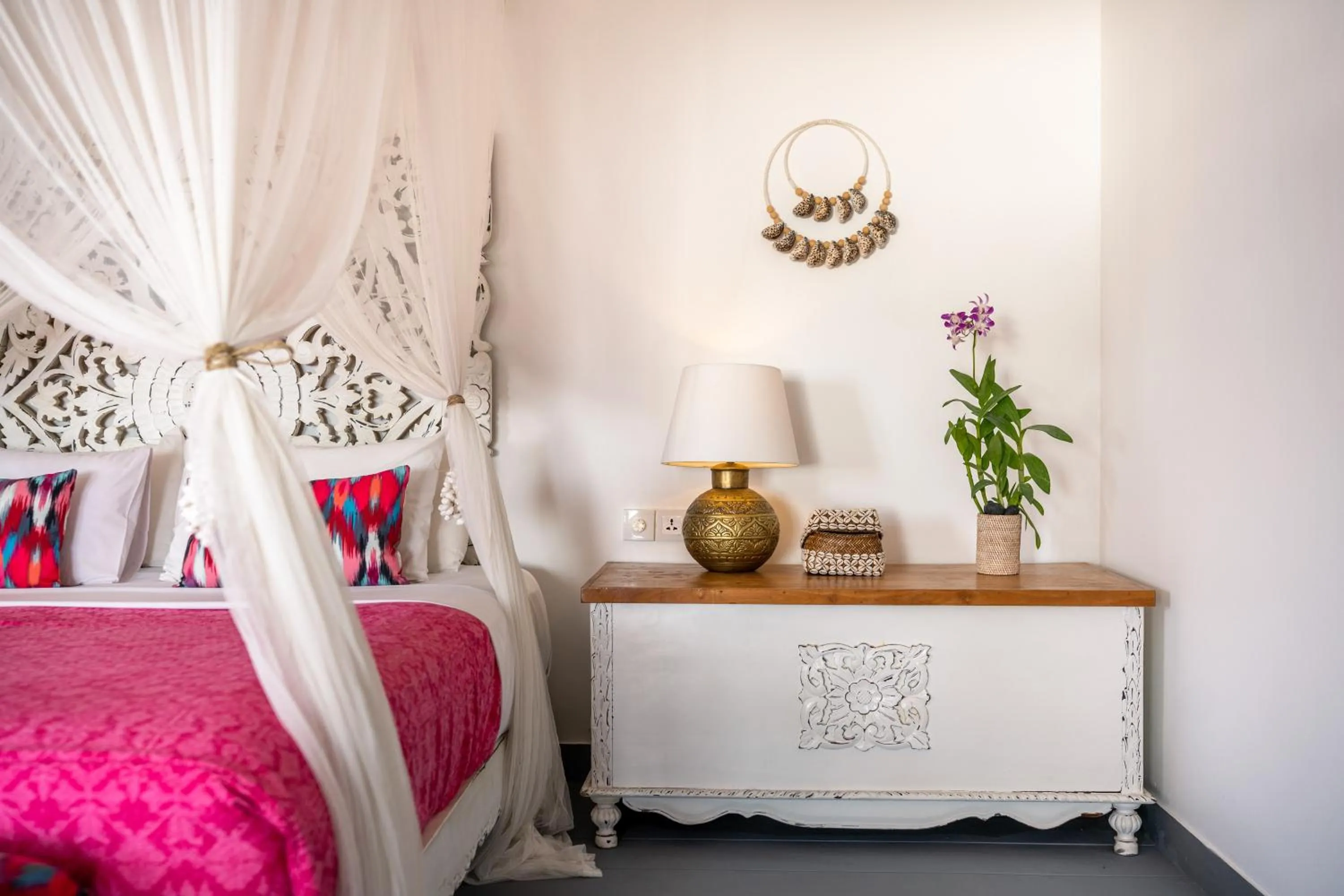 Bed in PinkCoco Uluwatu - Constant Surprises & for Cool Adults Only