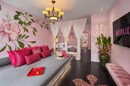 Bed in PinkCoco Uluwatu - Constant Surprises & for Cool Adults Only