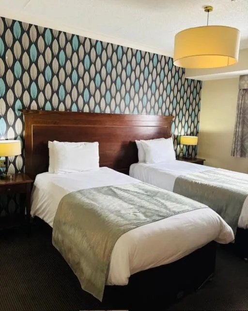 Bed in The Coleshill by Greene King Inns