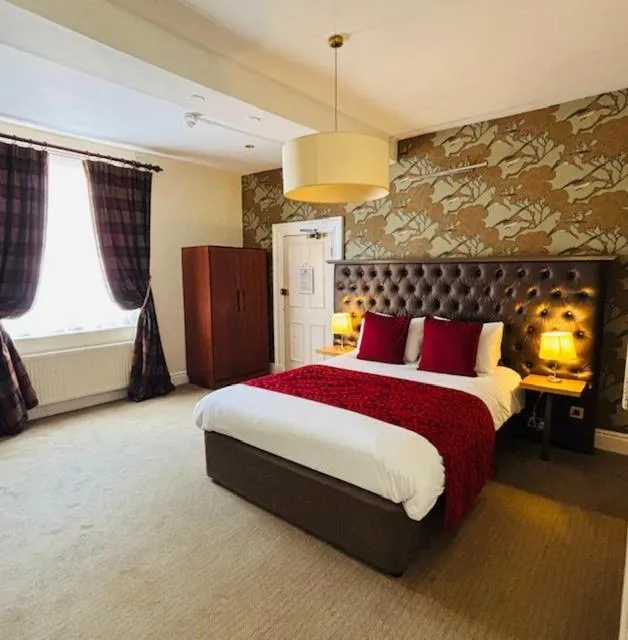 Bed in The Coleshill by Greene King Inns