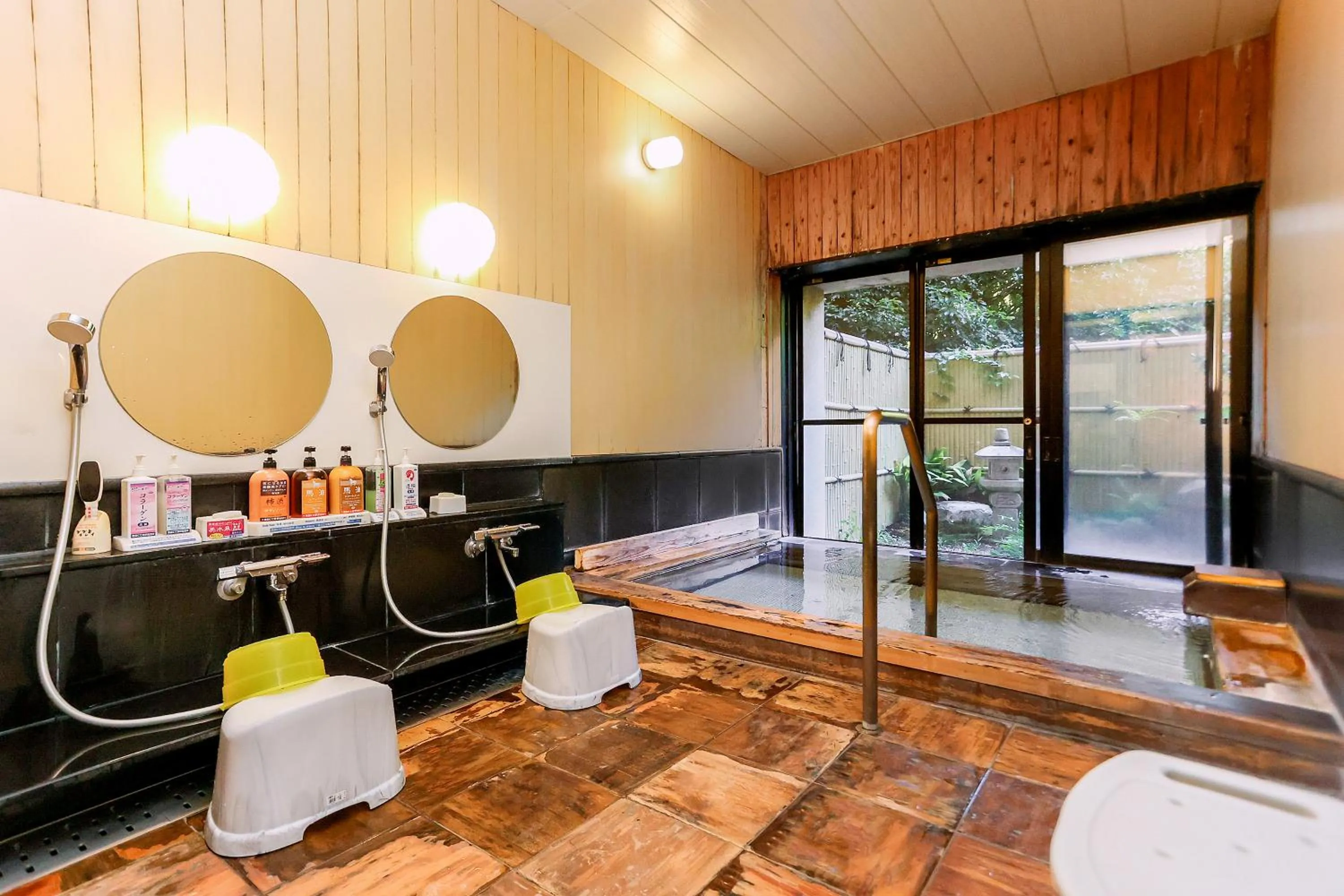 Hot Spring Bath in Ichinomata Onsen Kanko Hotel