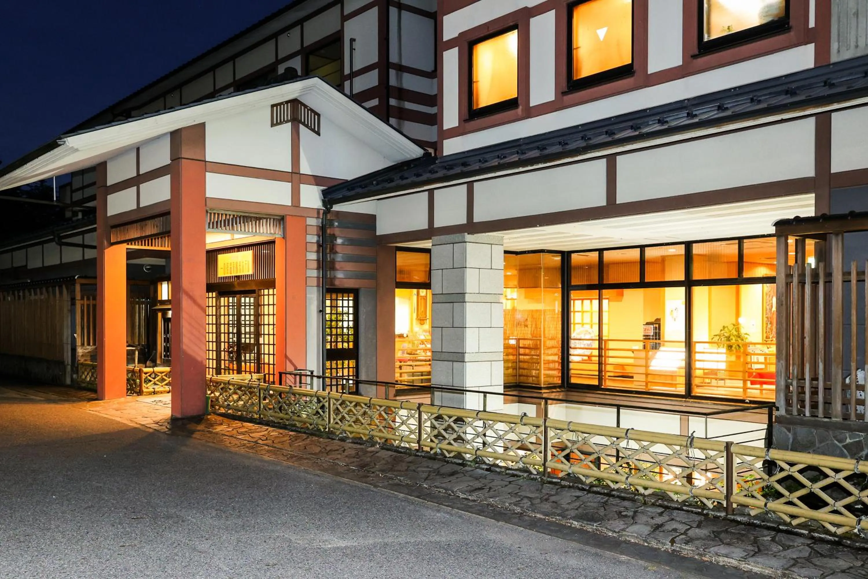 Facade/entrance in Ichinomata Onsen Kanko Hotel