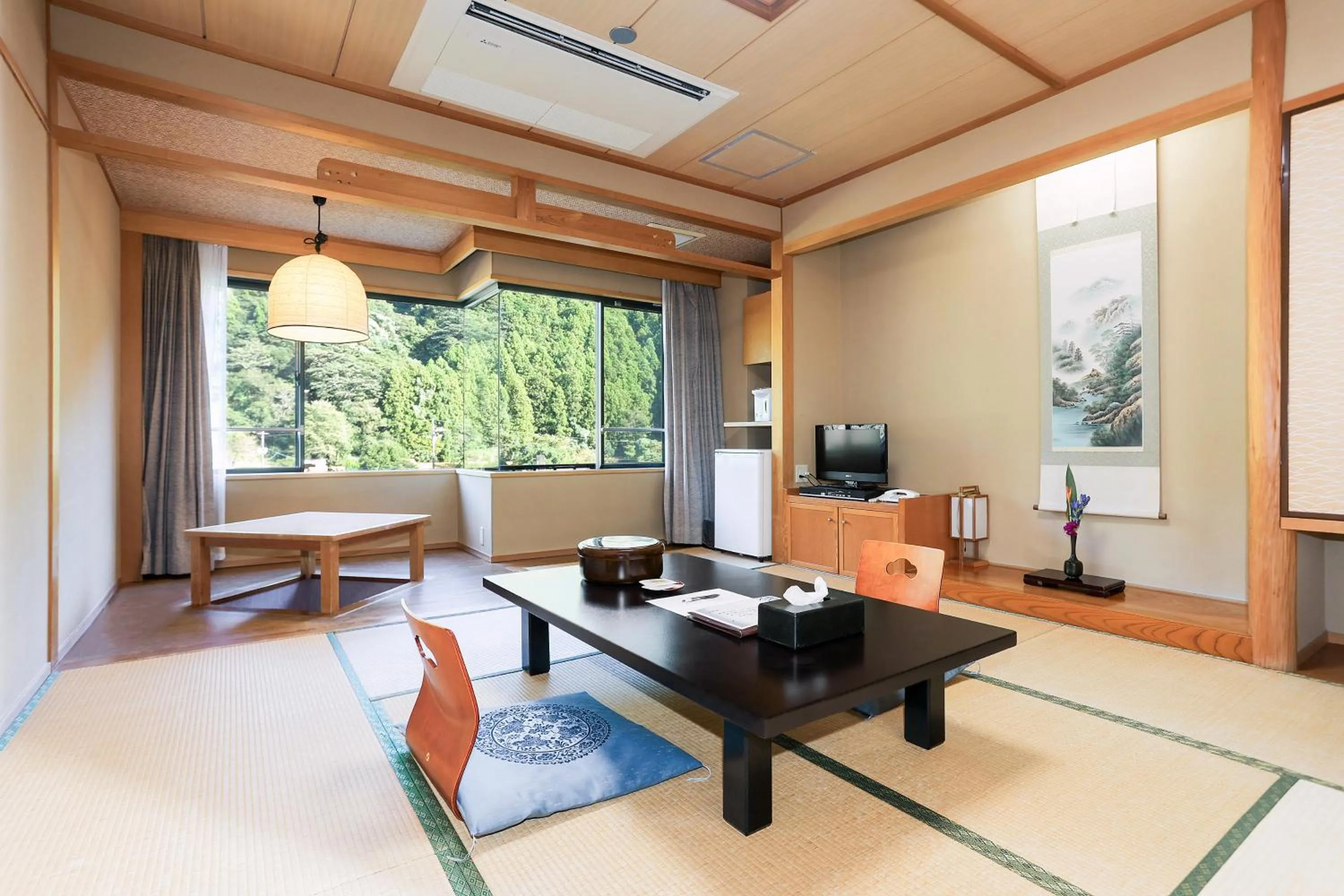 Photo of the whole room in Ichinomata Onsen Kanko Hotel