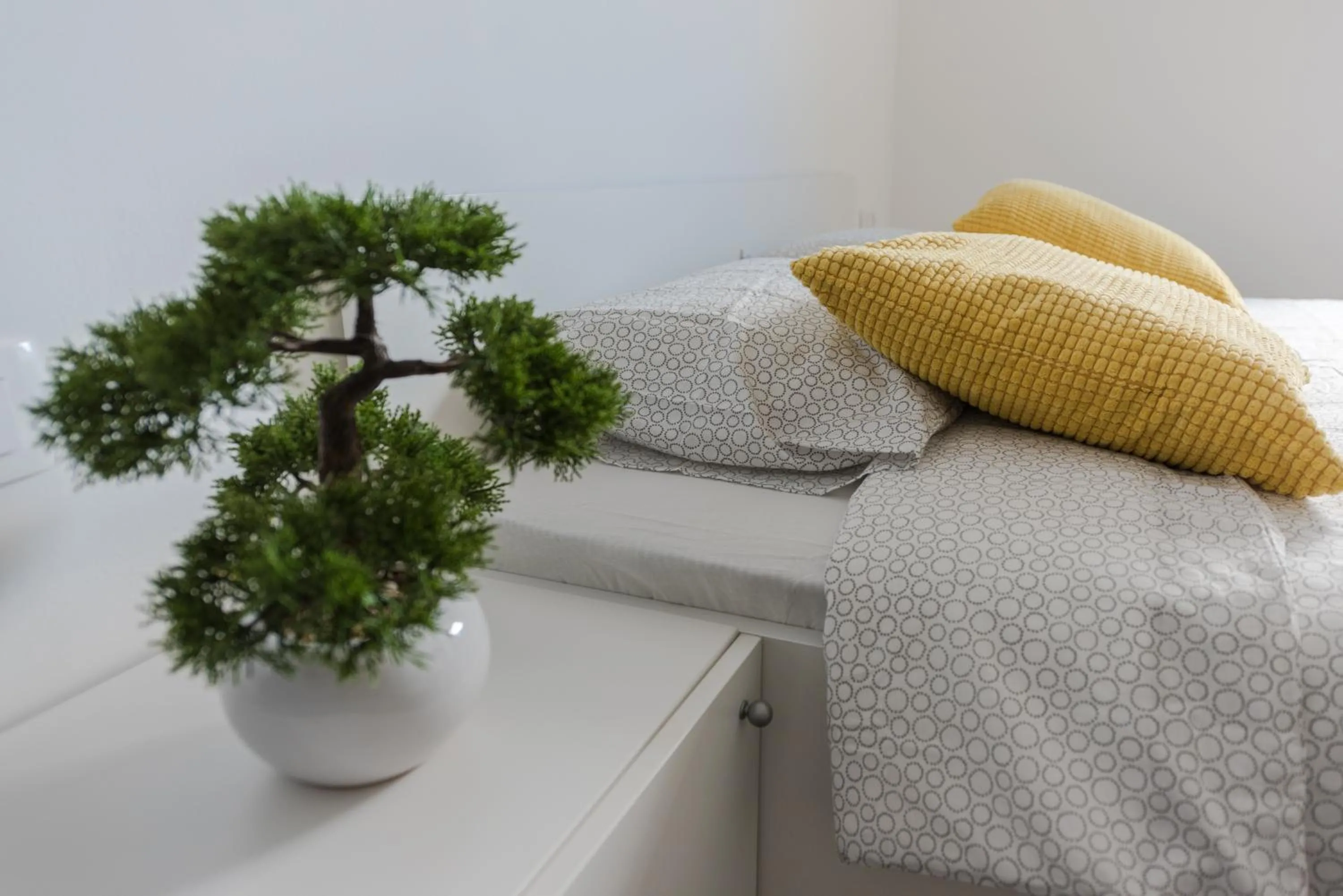 Bed in King's Street Apartments