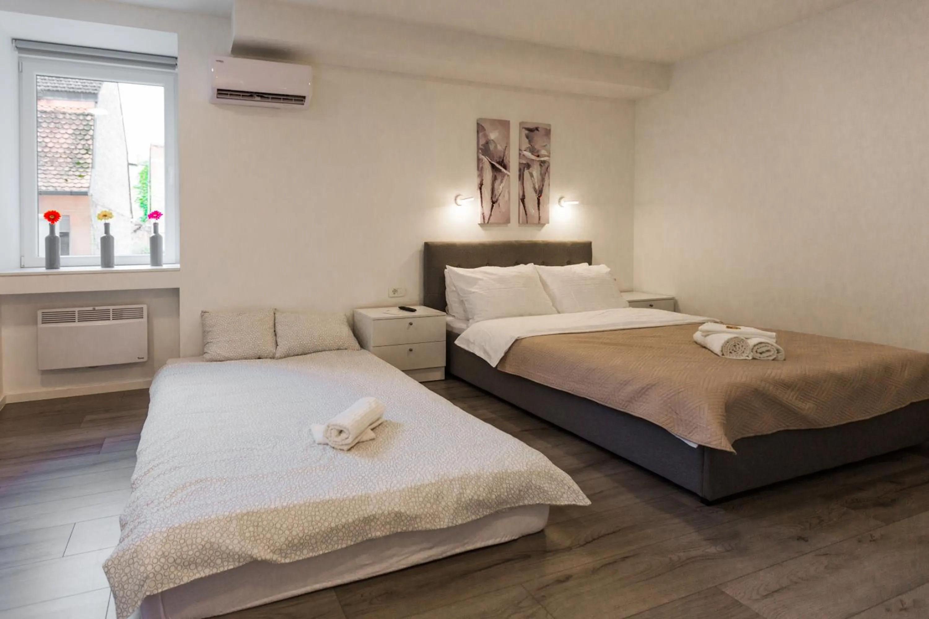 Bed in King's Street Apartments