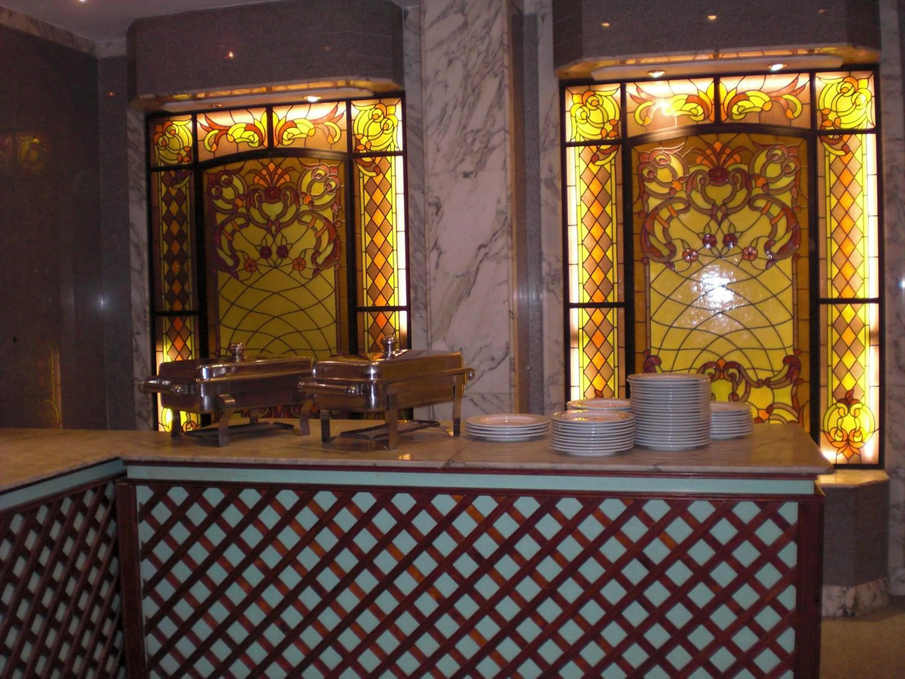 Kitchen or kitchenette in Philippe Luxor Hotel