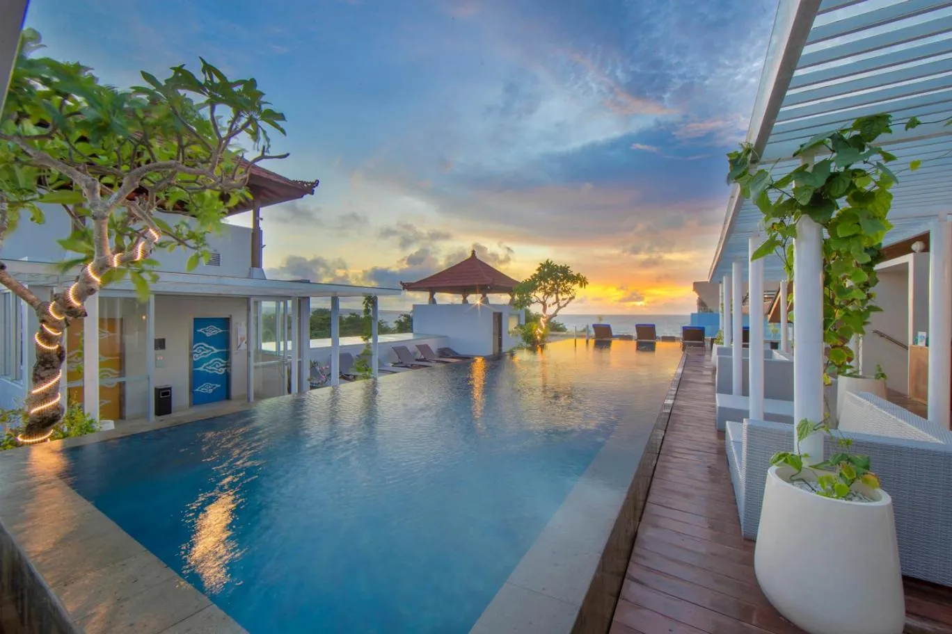 Restaurant/places to eat in Kuta Beach Hotel