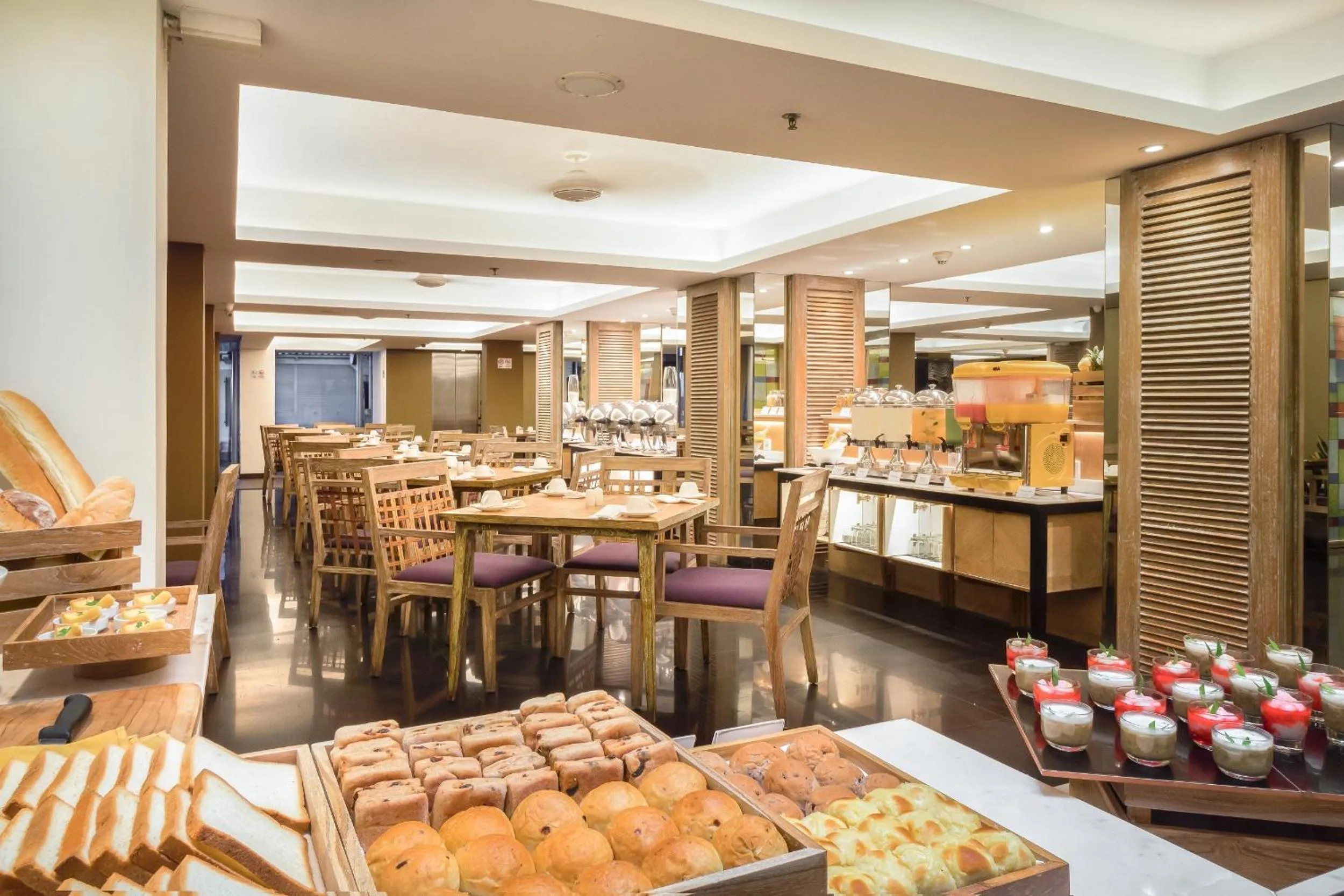 Meals in Kuta Beach Hotel