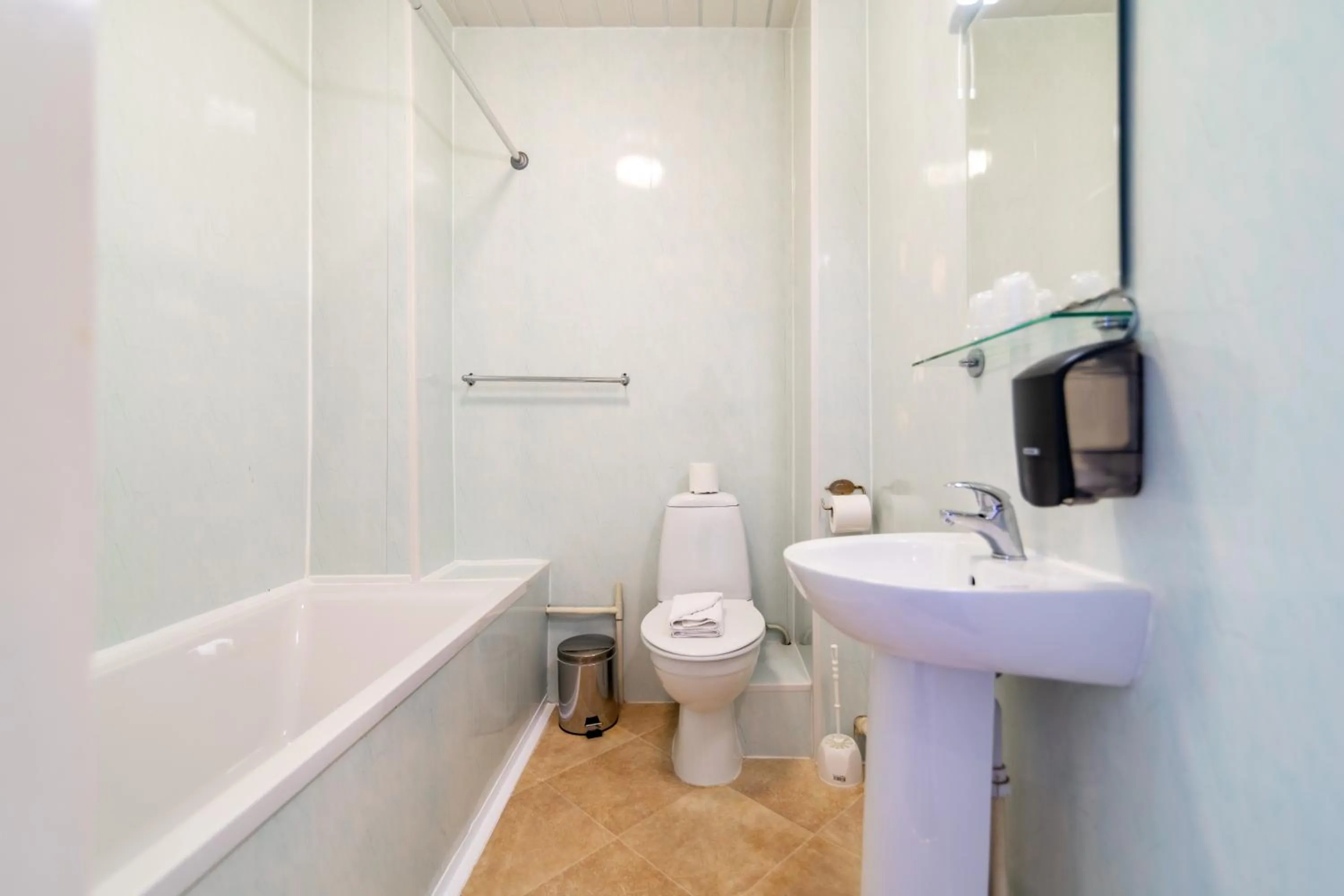 Bathroom in The Southcliff Hotel