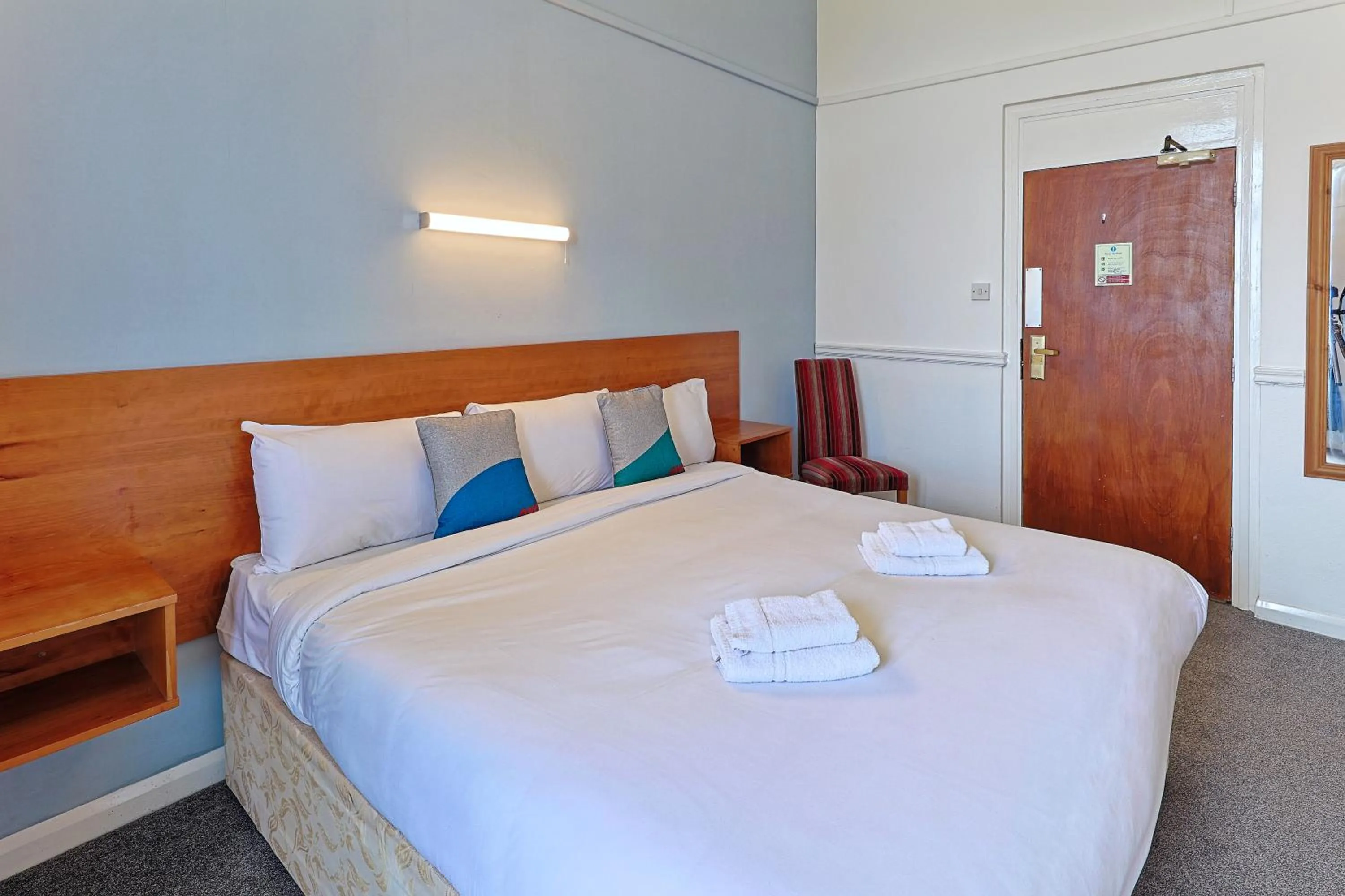 Compact Double Room in The Southcliff Hotel