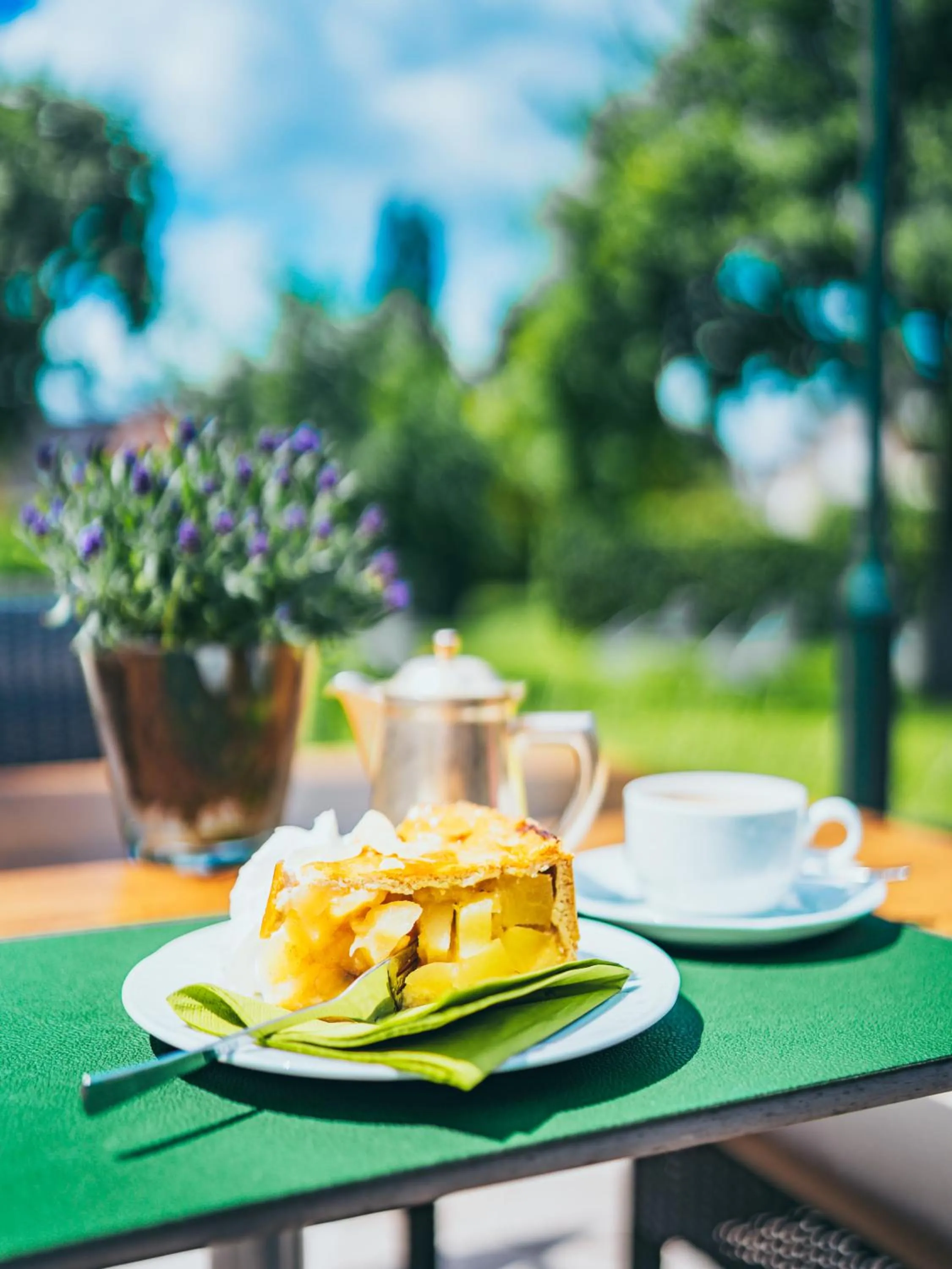 Restaurant/places to eat in Kurhotel Drei Birken