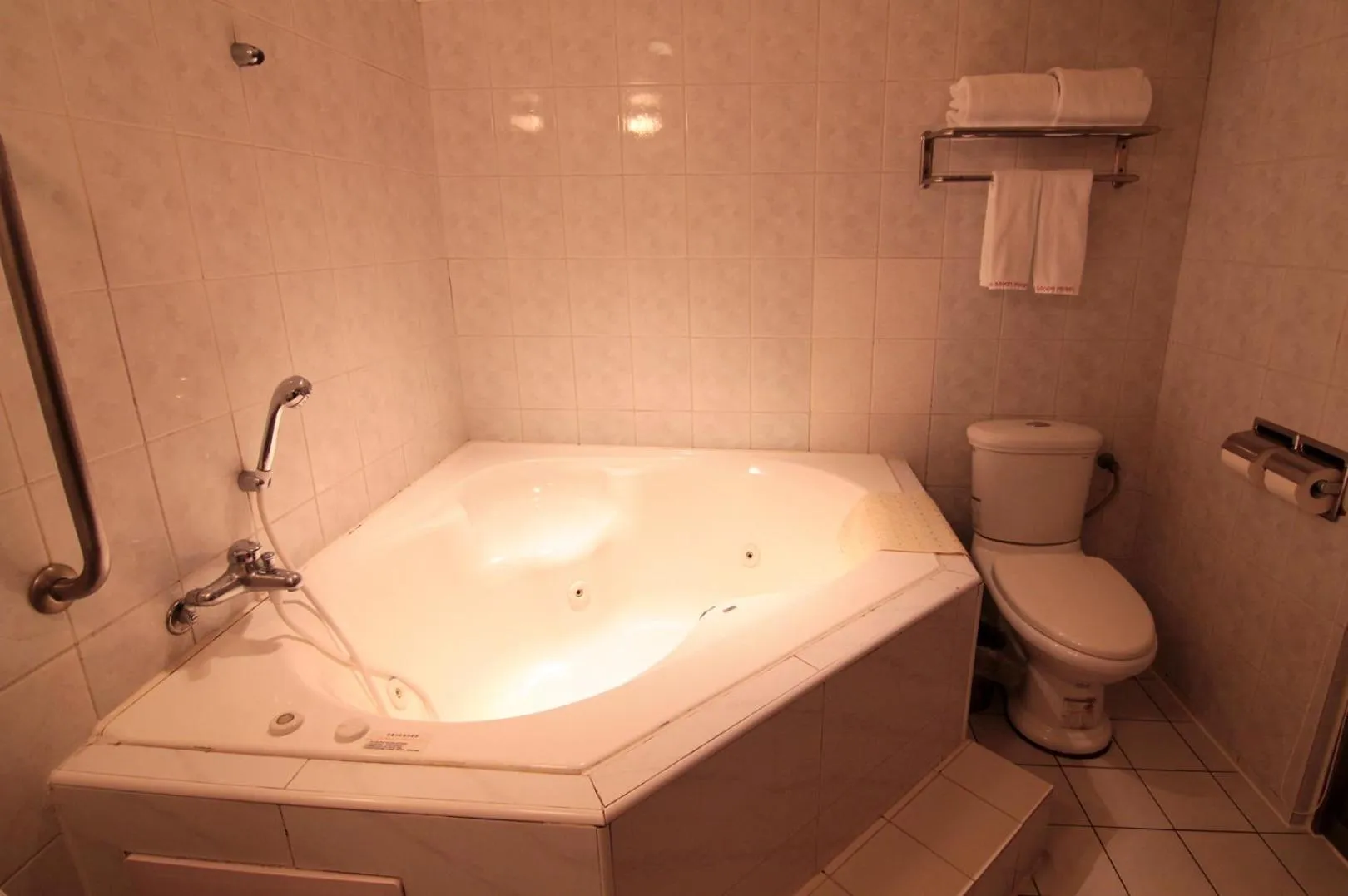 Bathroom in The Moon Hotel