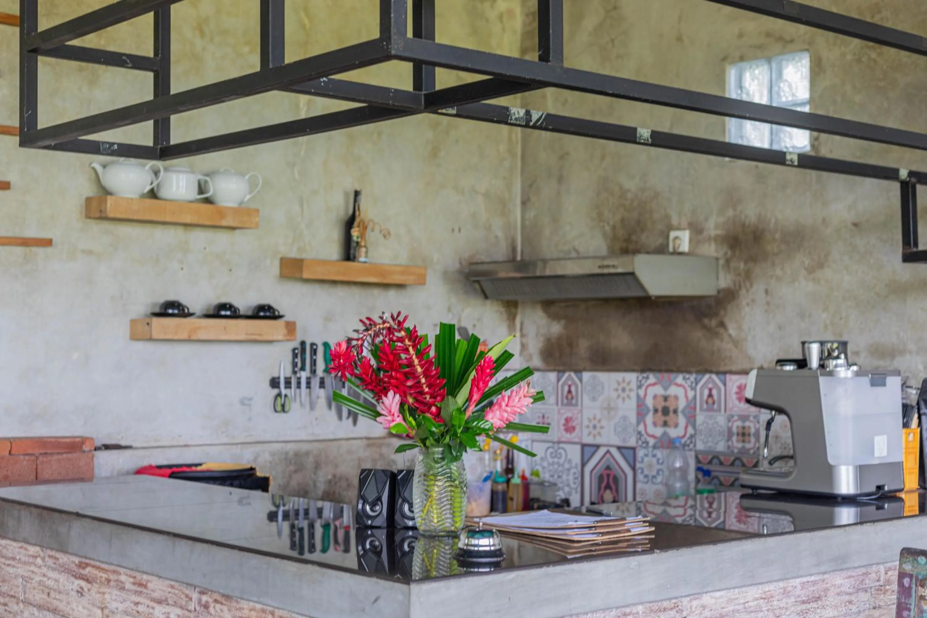 Restaurant/places to eat in Green Sala Villa