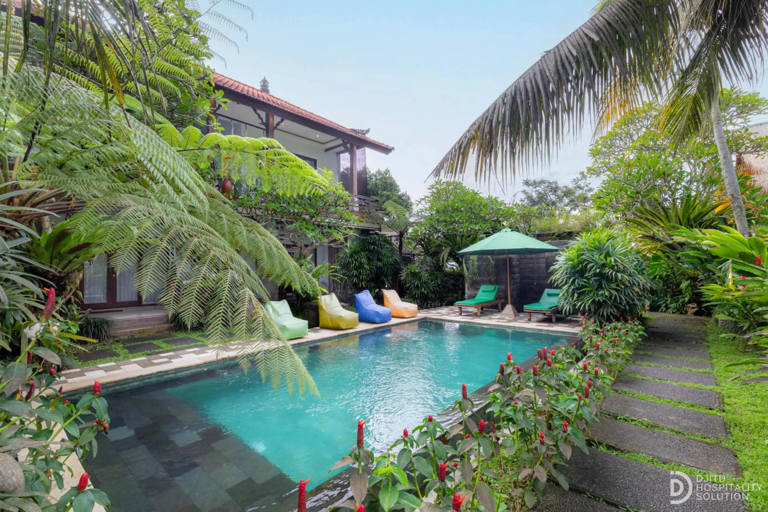 Day in Green Sala Villa