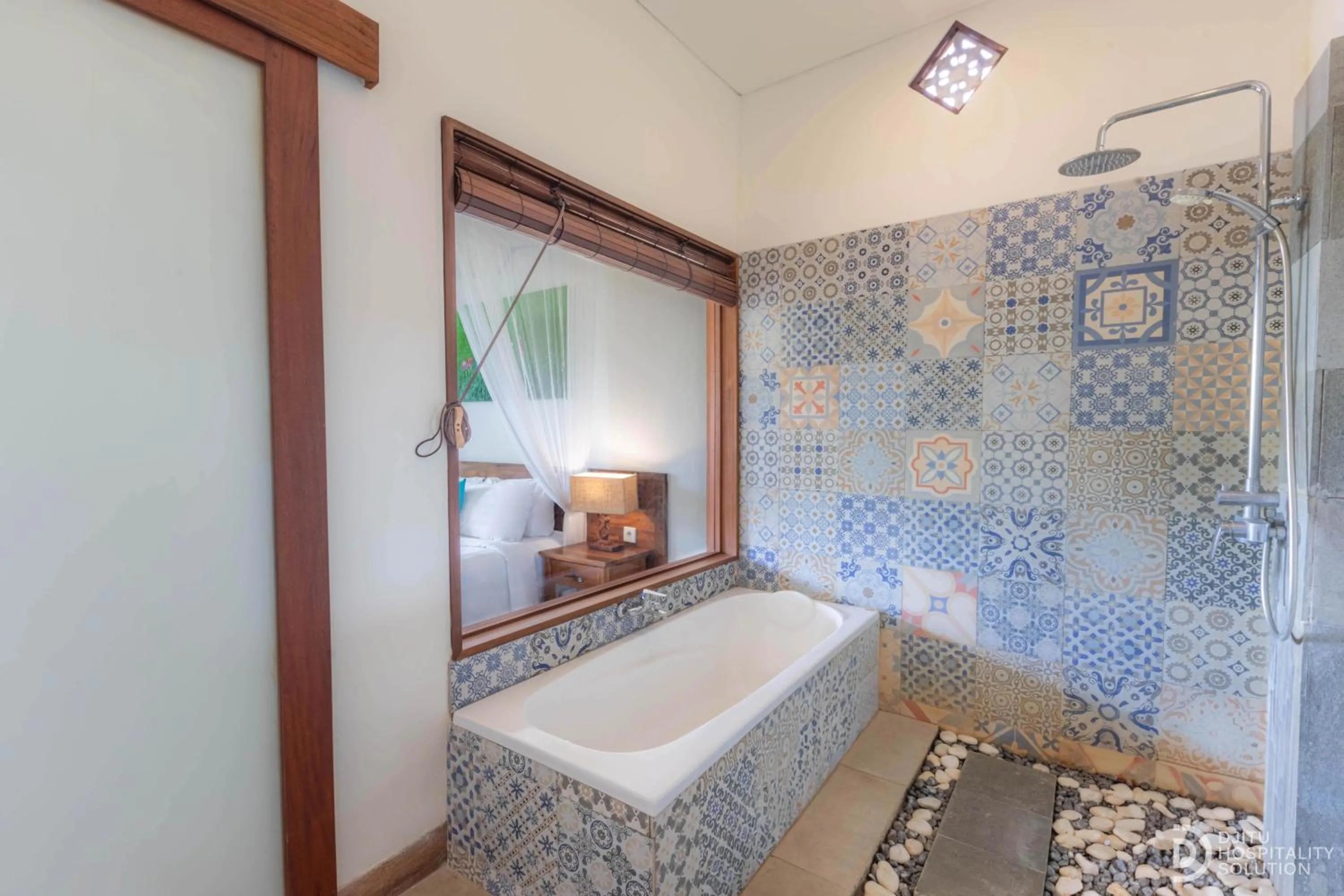 Shower in Green Sala Villa