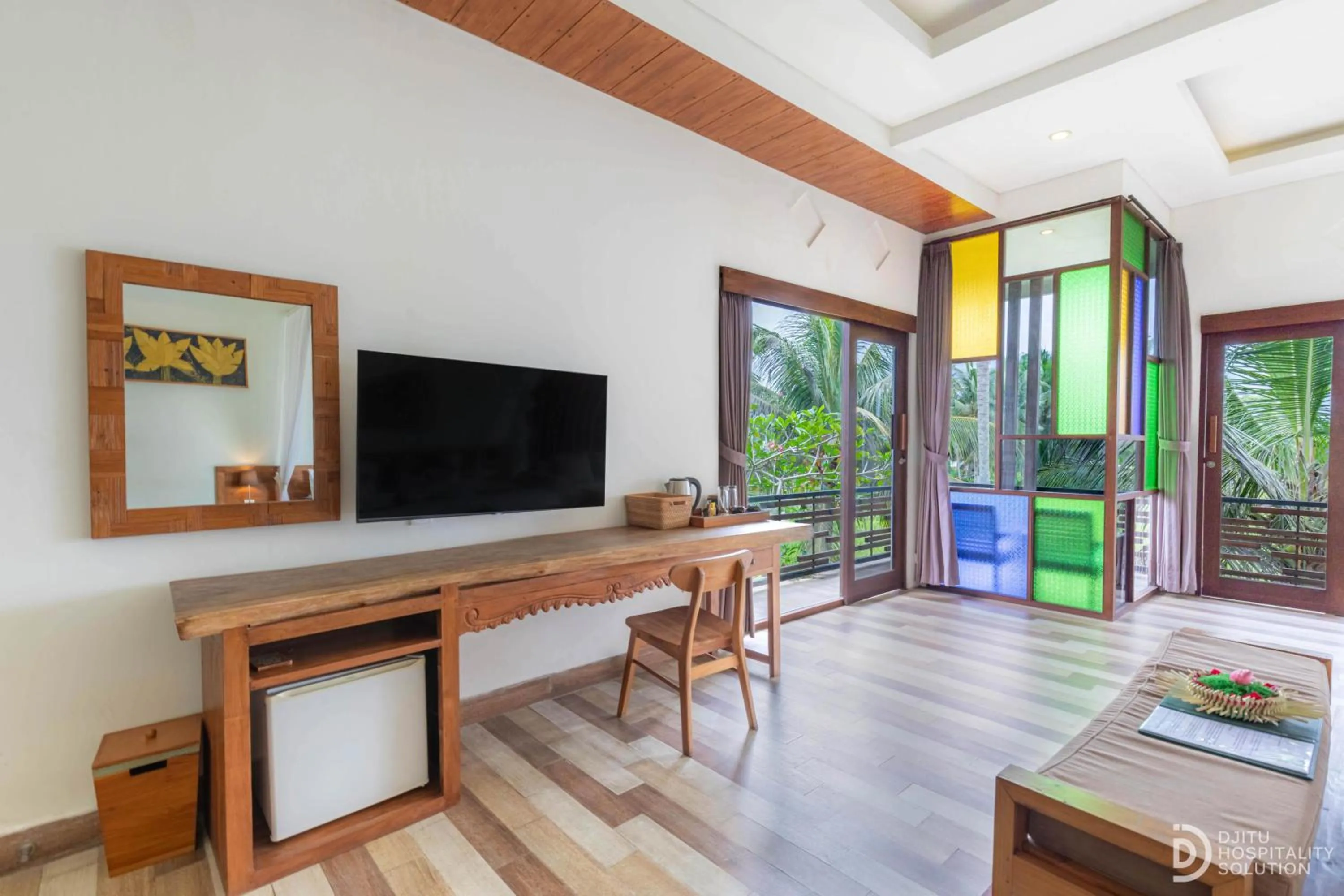 TV and multimedia in Green Sala Villa