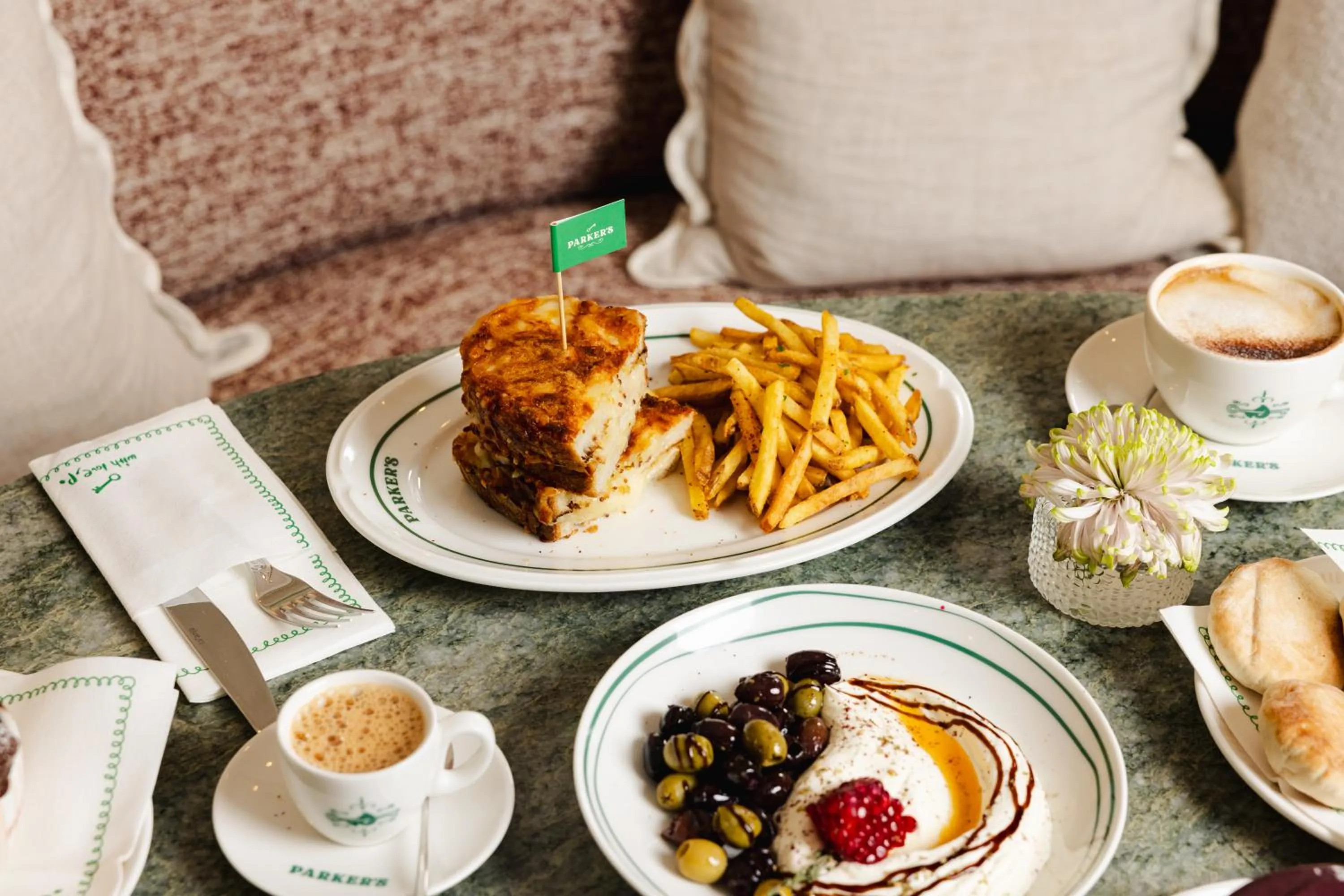 Restaurant/places to eat in Jumeirah Lowndes London