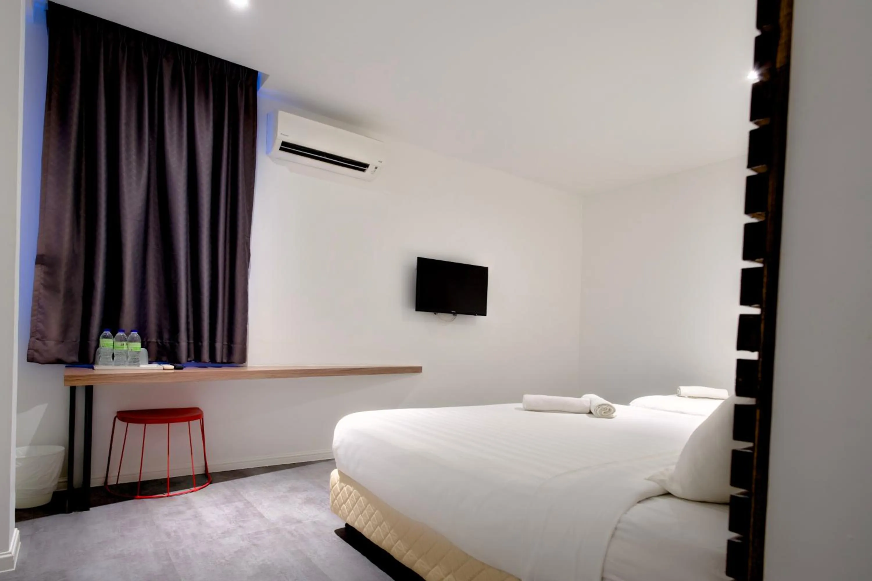 TV and multimedia, Bed in T Hotel Tandop