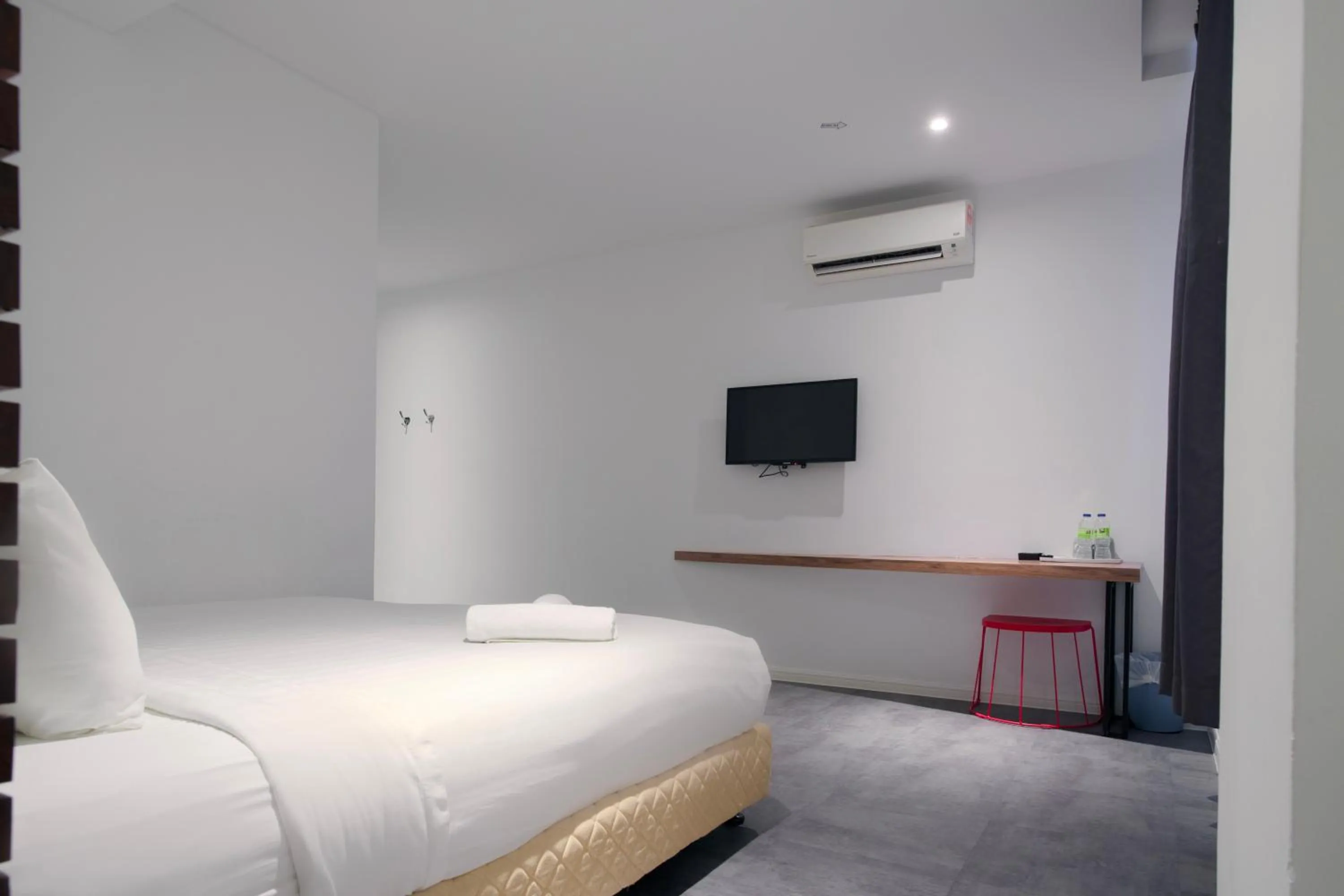 Bed in T Hotel Tandop