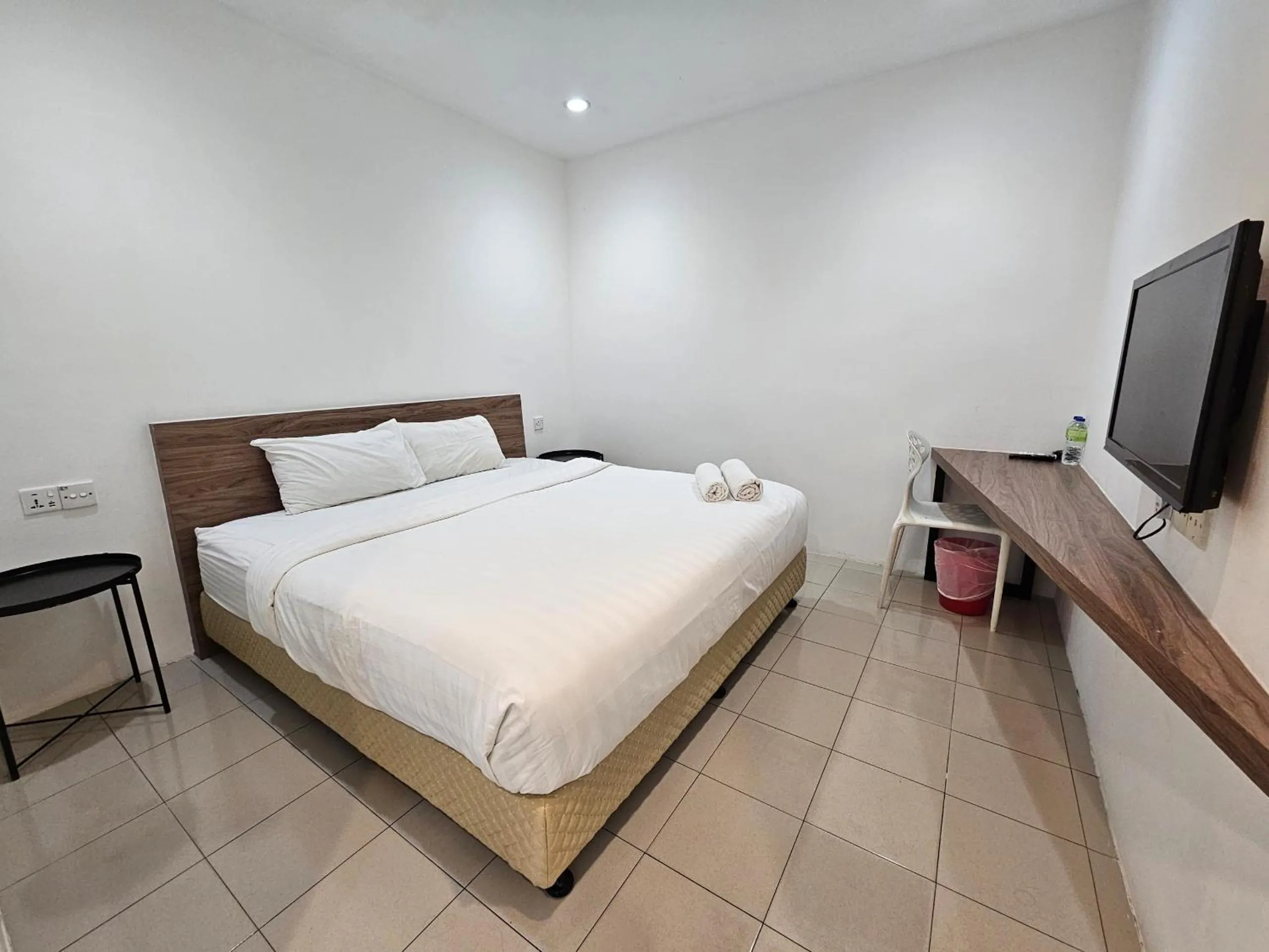 Bed in T Hotel Tandop