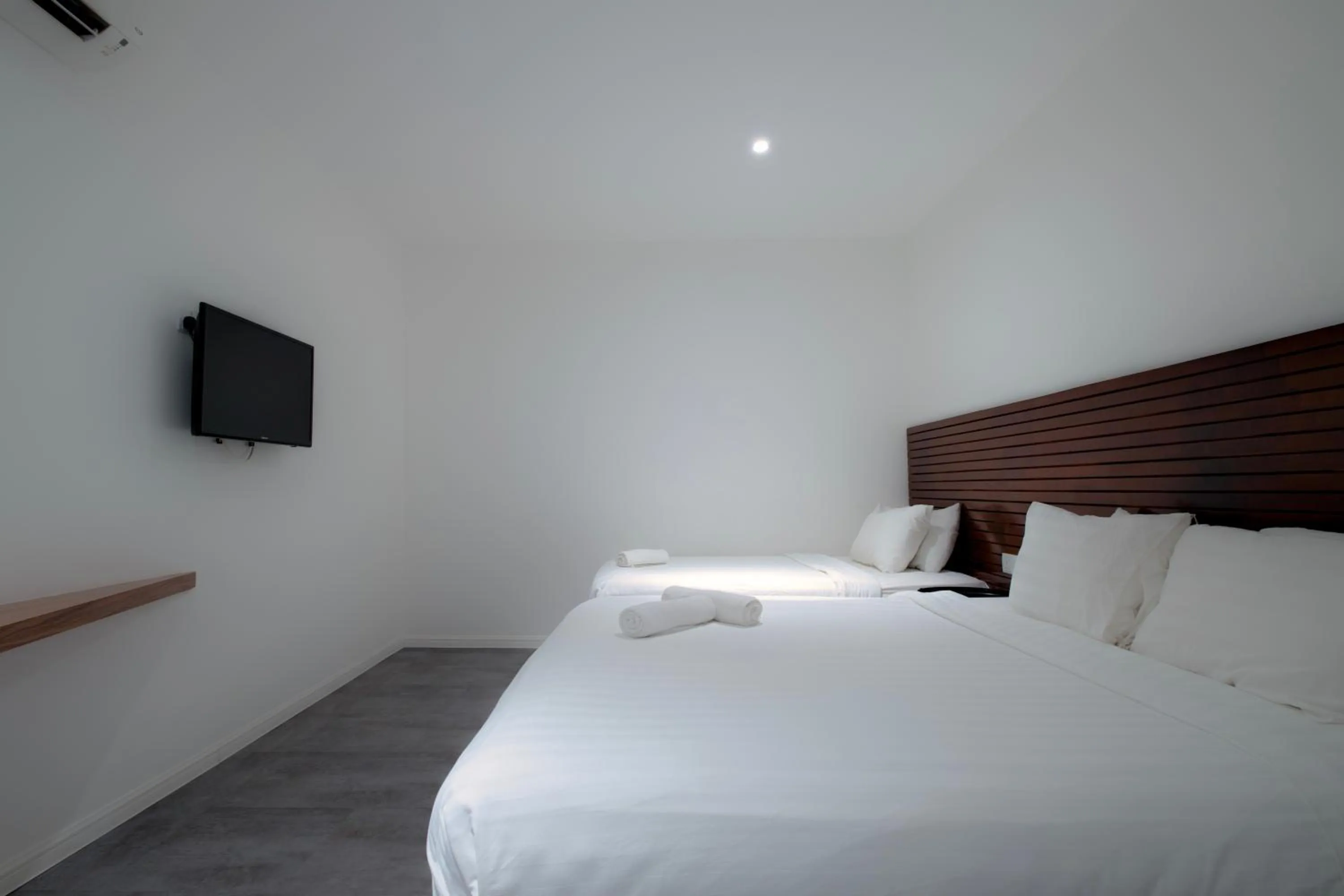 Bed in T Hotel Tandop